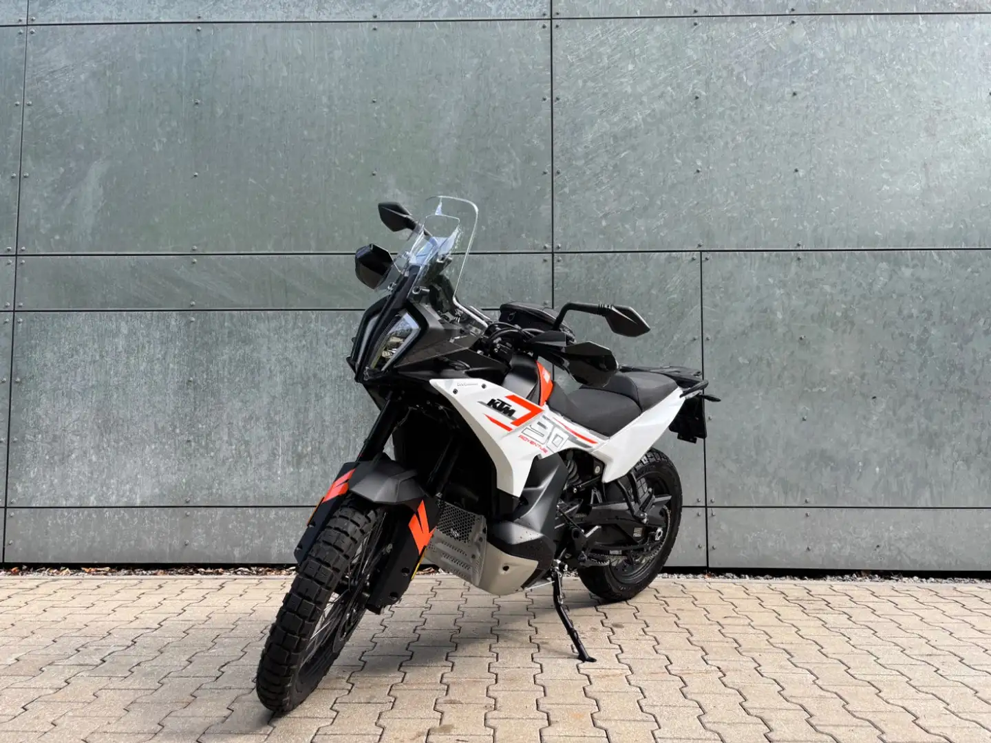 KTM 790 Adventure 2024 Белый - 2