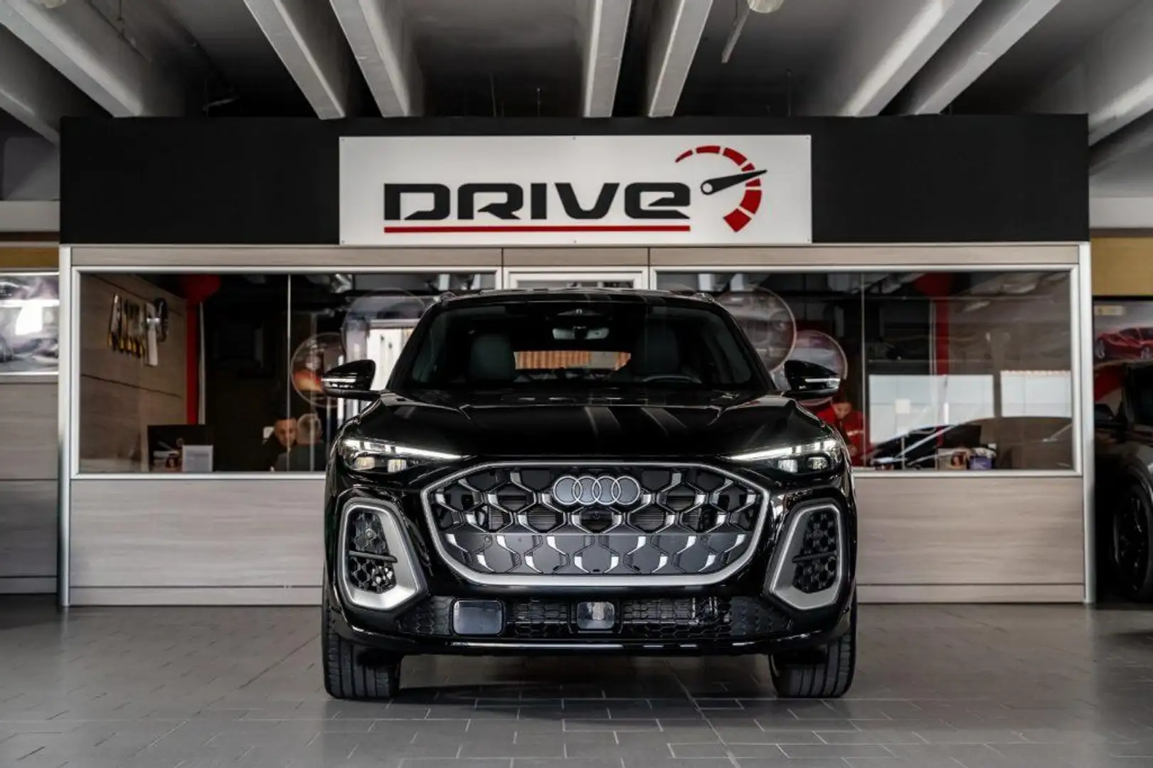 Audi SQ5 TFSI mHEV+ quattro Zwart - 2