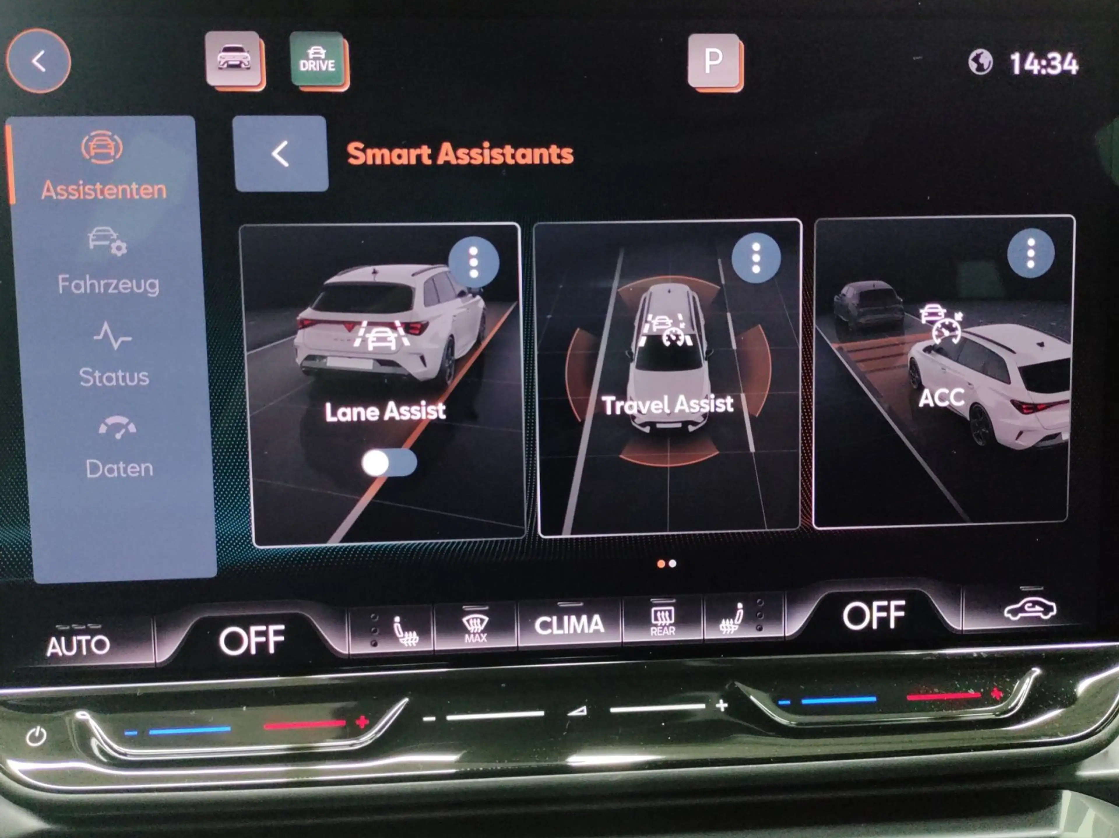 CUPRA Leon Sportstourer 1.5 e-HYBRID DSG VZ SENNHEISER — photo 13