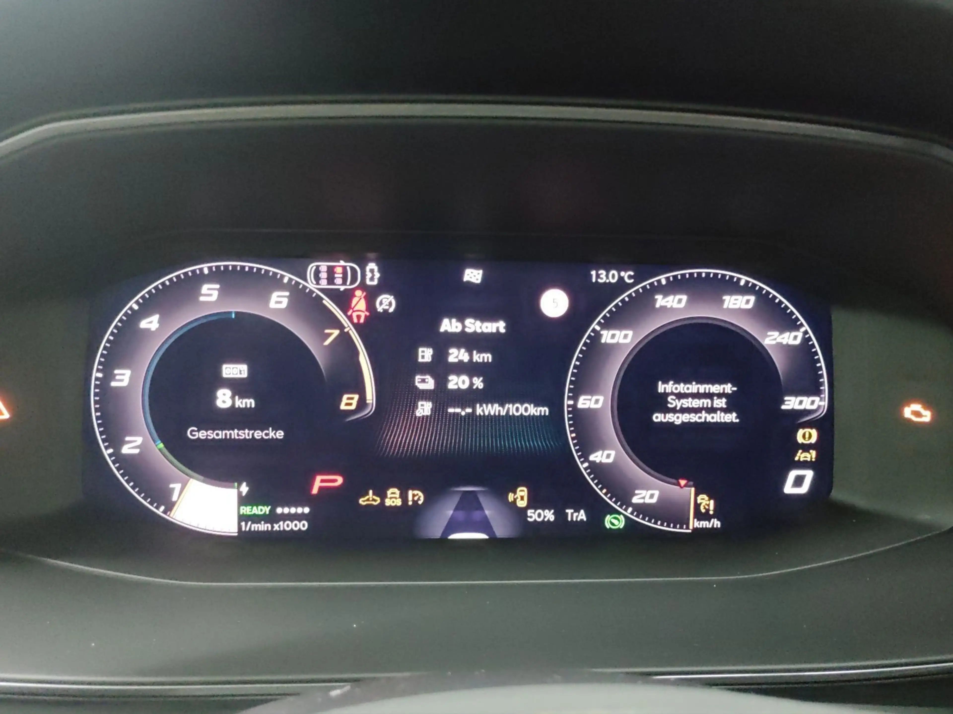 CUPRA Leon Sportstourer 1.5 e-HYBRID DSG VZ SENNHEISER — photo 11