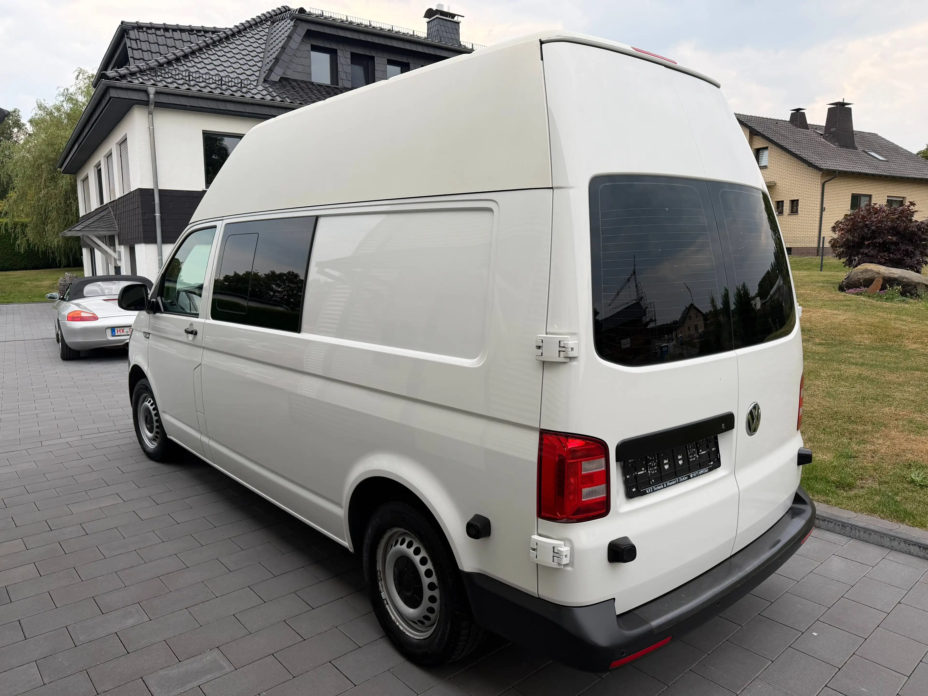 Volkswagen T6 Transporter Kasten lang Hochdach 4Motion Sthzg. Navi PDC 220V — photo 7
