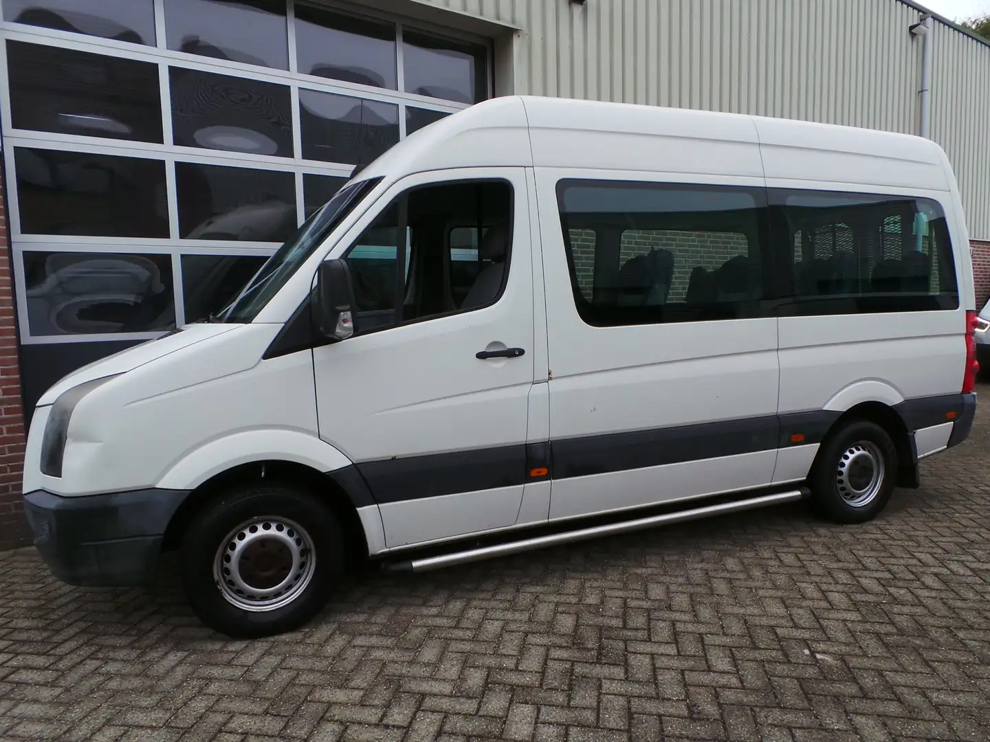 Volkswagen Crafter 32 2.5 TDI L2H2 9 persoons met Lift airco 6950 MAR Blanc - 1
