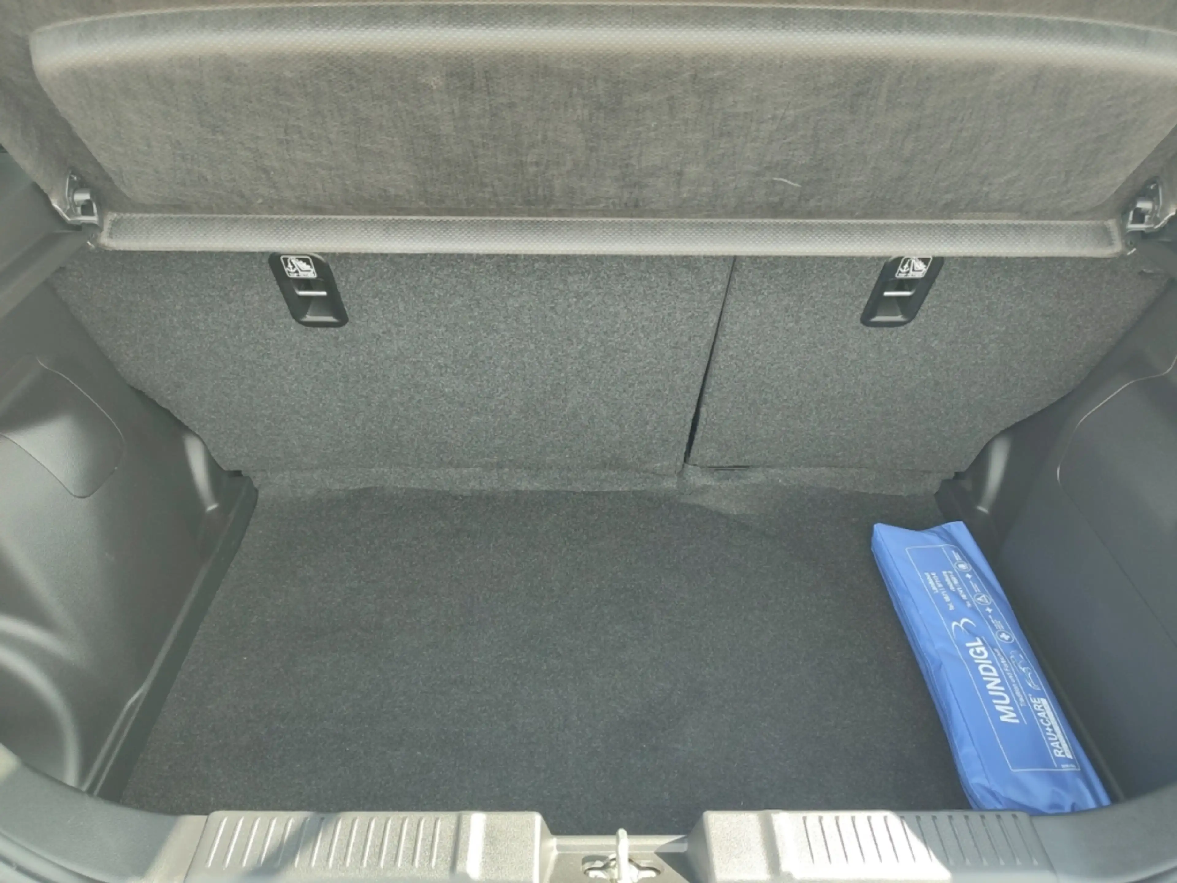 Suzuki Swift Club ALLGRIP 4x4 NAVI ACC Klima RFK SHZ FSE BT USB — photo 15