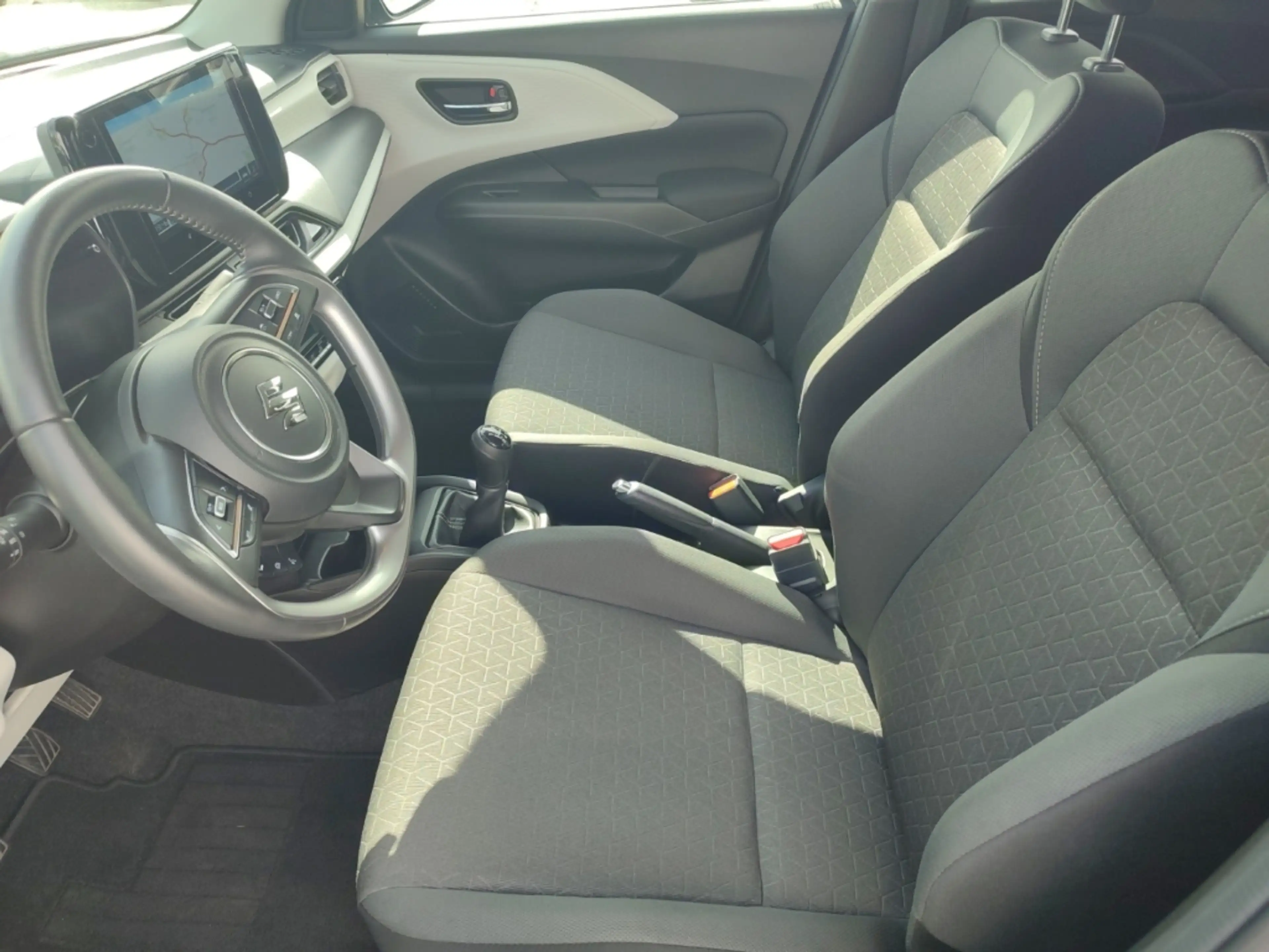 Suzuki Swift Club ALLGRIP 4x4 NAVI ACC Klima RFK SHZ FSE BT USB — photo 8