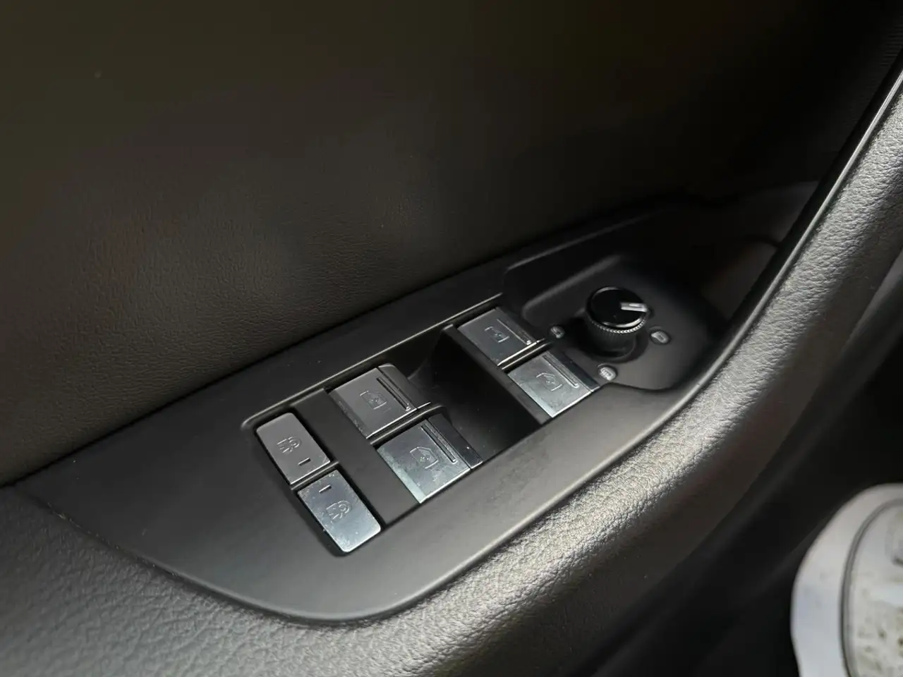 Audi A6 снимка Audi A6