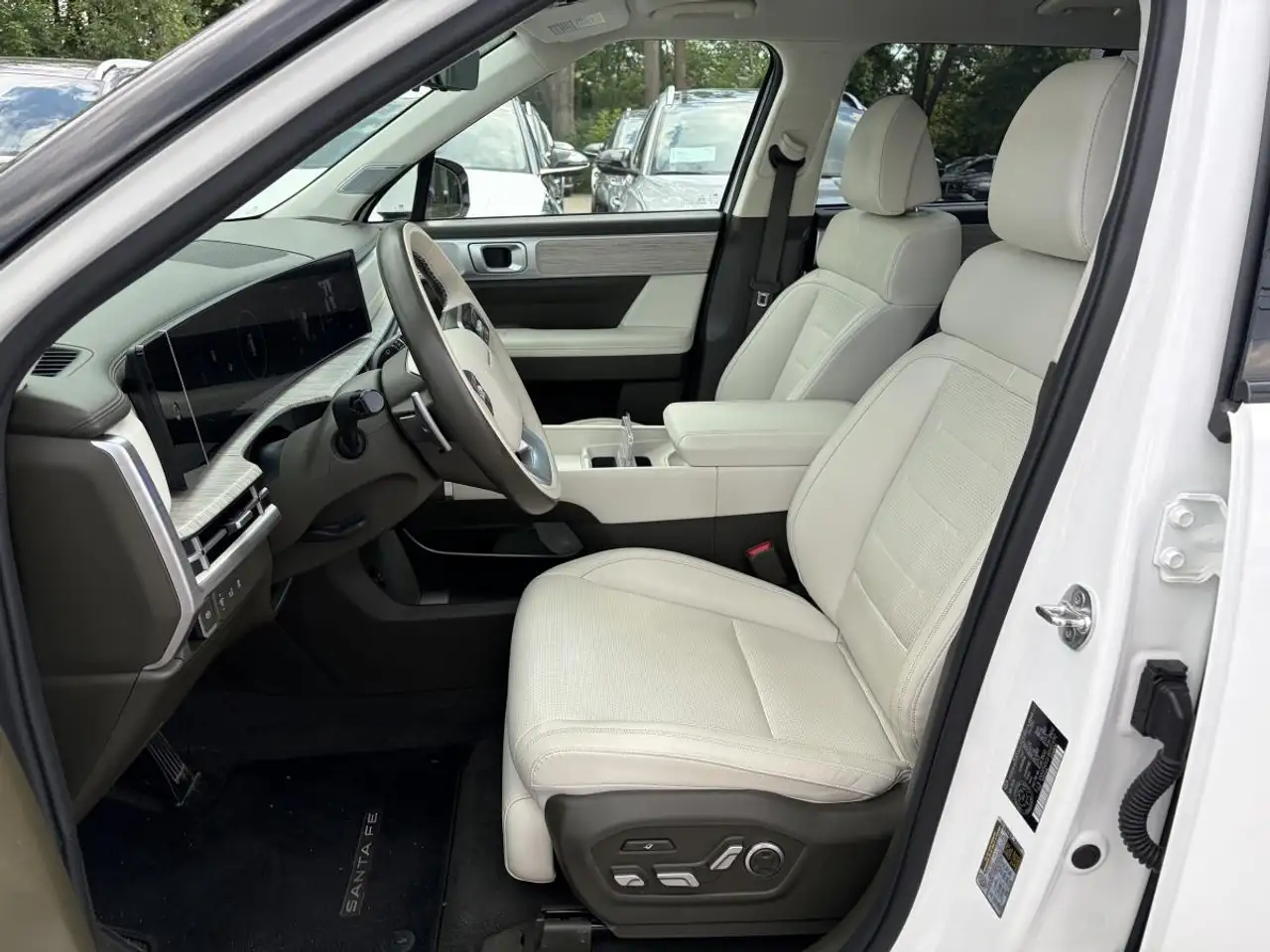 Hyundai SANTA FE photo Hyundai SANTA FE