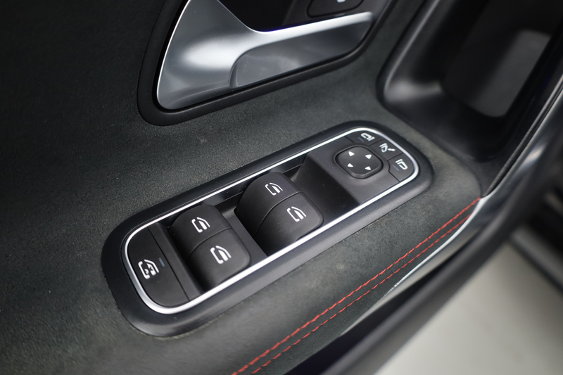 Mercedes-Benz CLA 180 Shooting Brake Business Solution AMG | AMG-Styling — photo 7