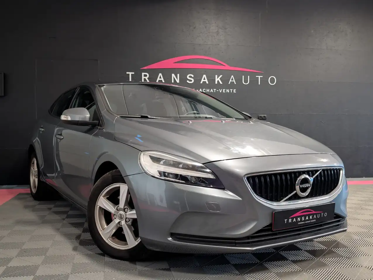 Volvo V40