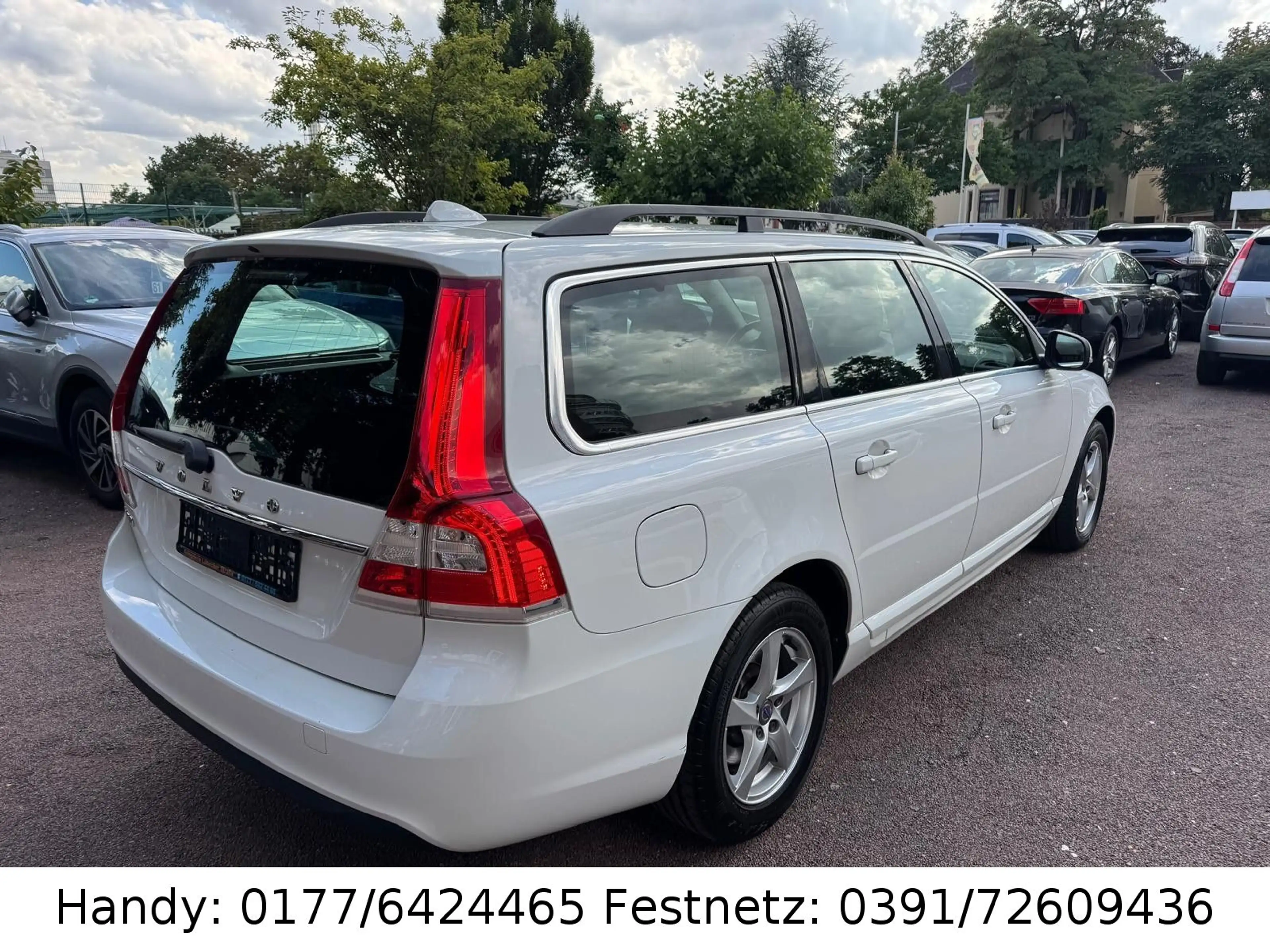 Volvo V70 D2 KLIMAAUTOMATIK/4xel.FH/ALUFELGEN/2.HAND — photo 6