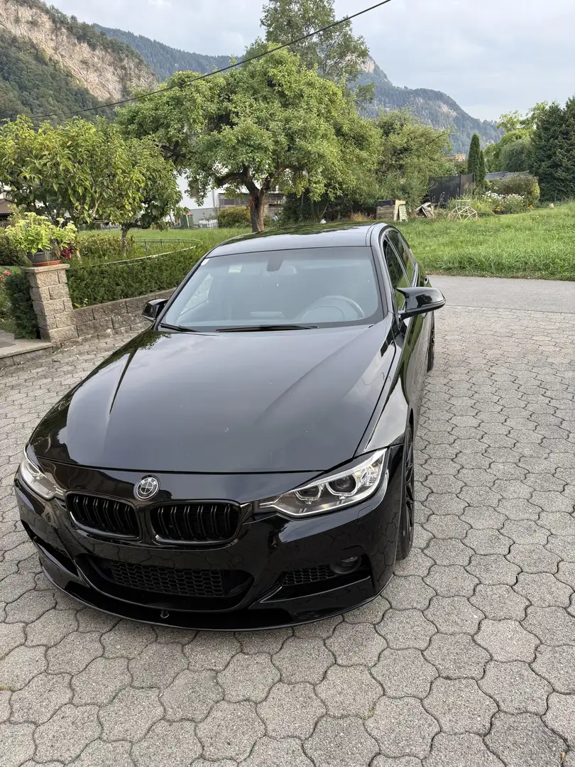 BMW 320 320d Aut. Schwarz - 1