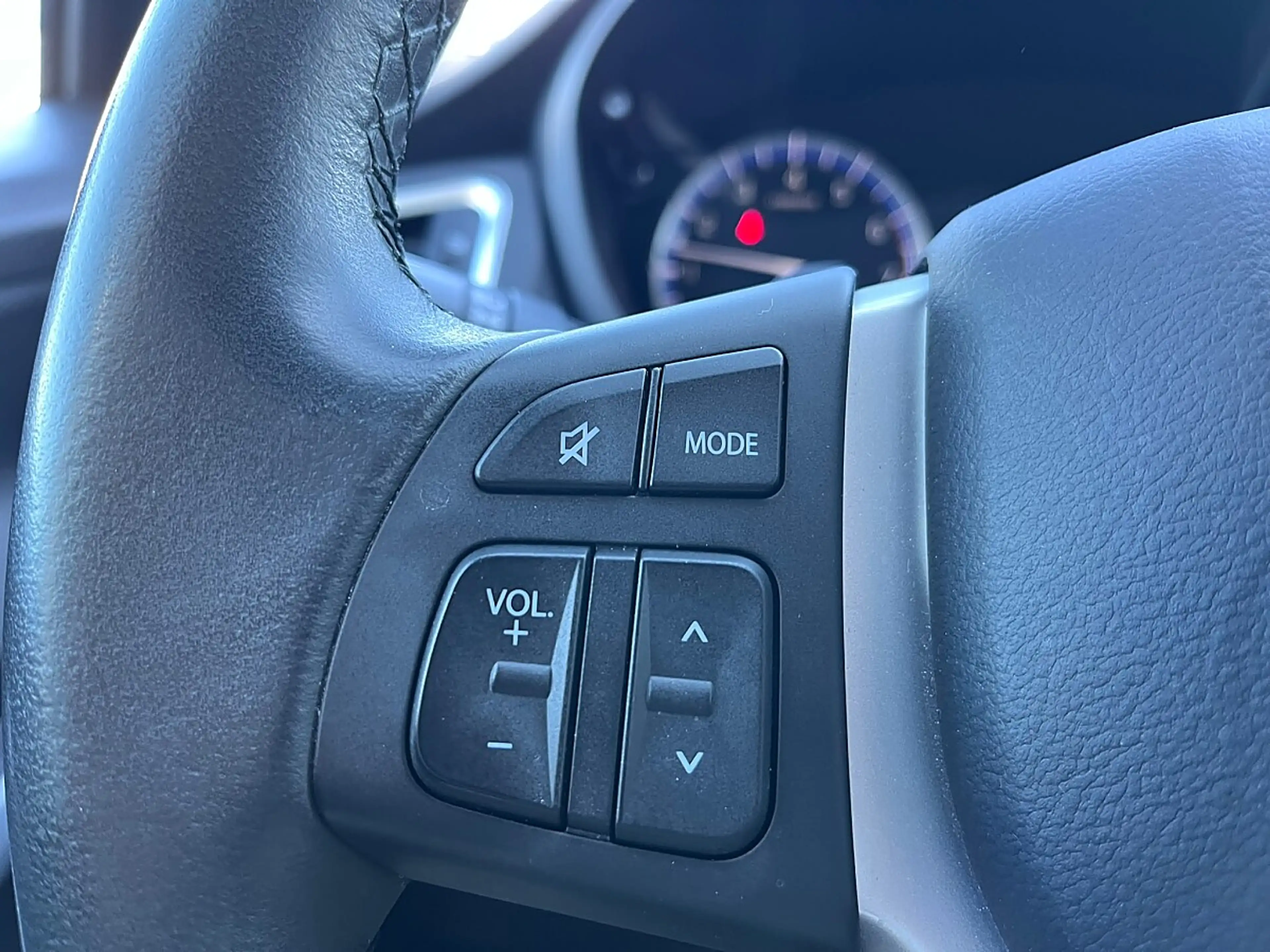 Suzuki SX4 S-Cross 1,4 DITC Hybrid flash Aut. — photo 8