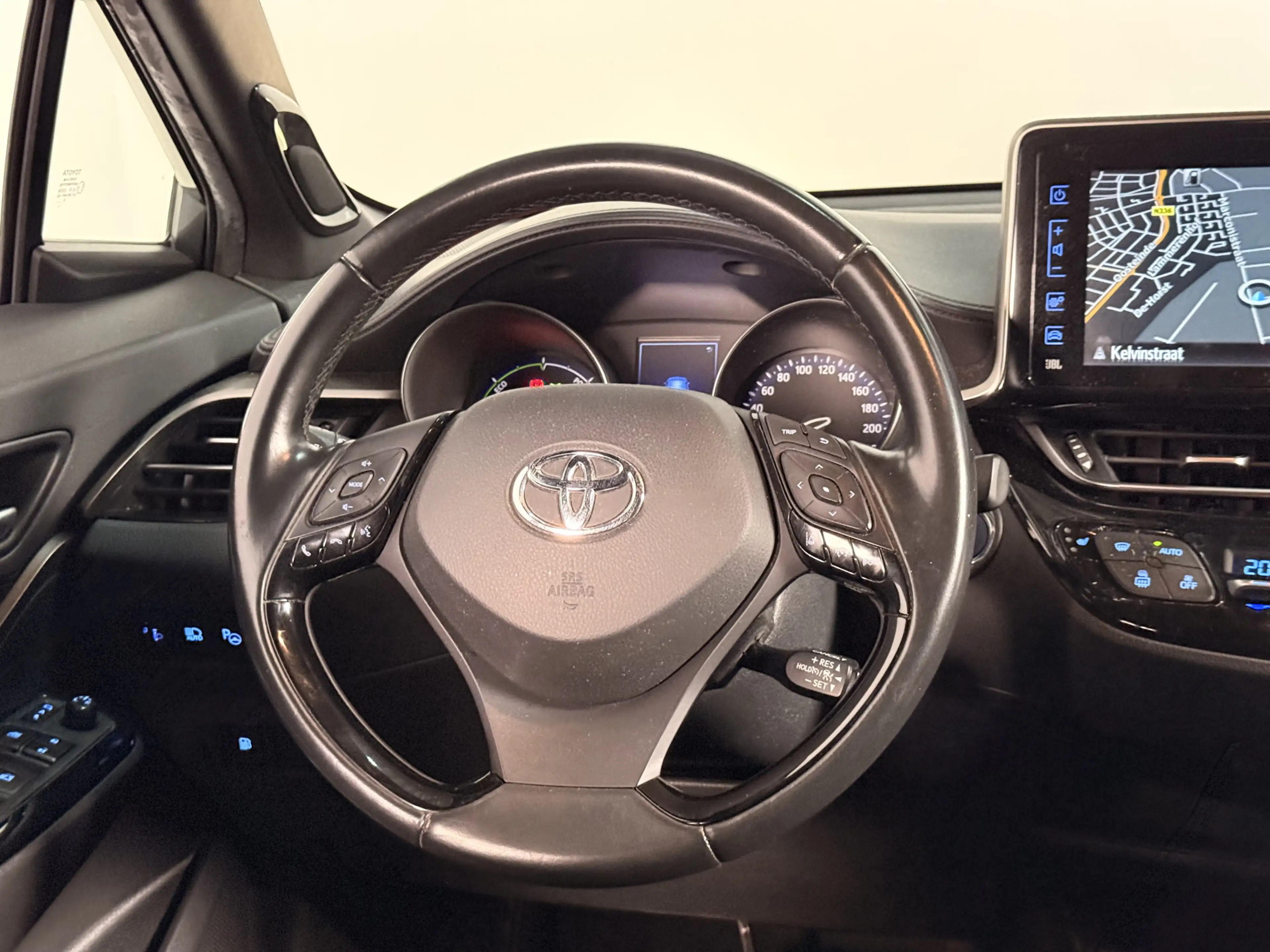 Toyota C-HR 1.8 Hybrid Style | Dodehoek | JBL | ACC | — photo 11