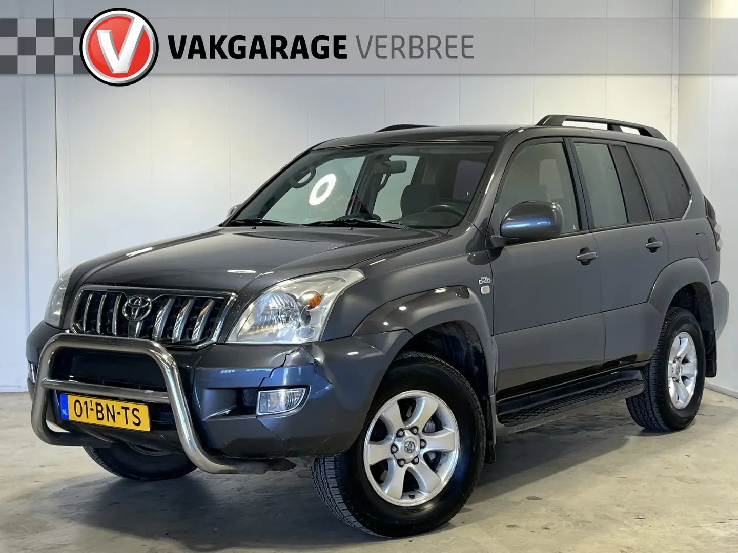 Toyota Land Cruiser 3.0 D-4D Executive HR Window Van | Trekhaak 3.500K - 1