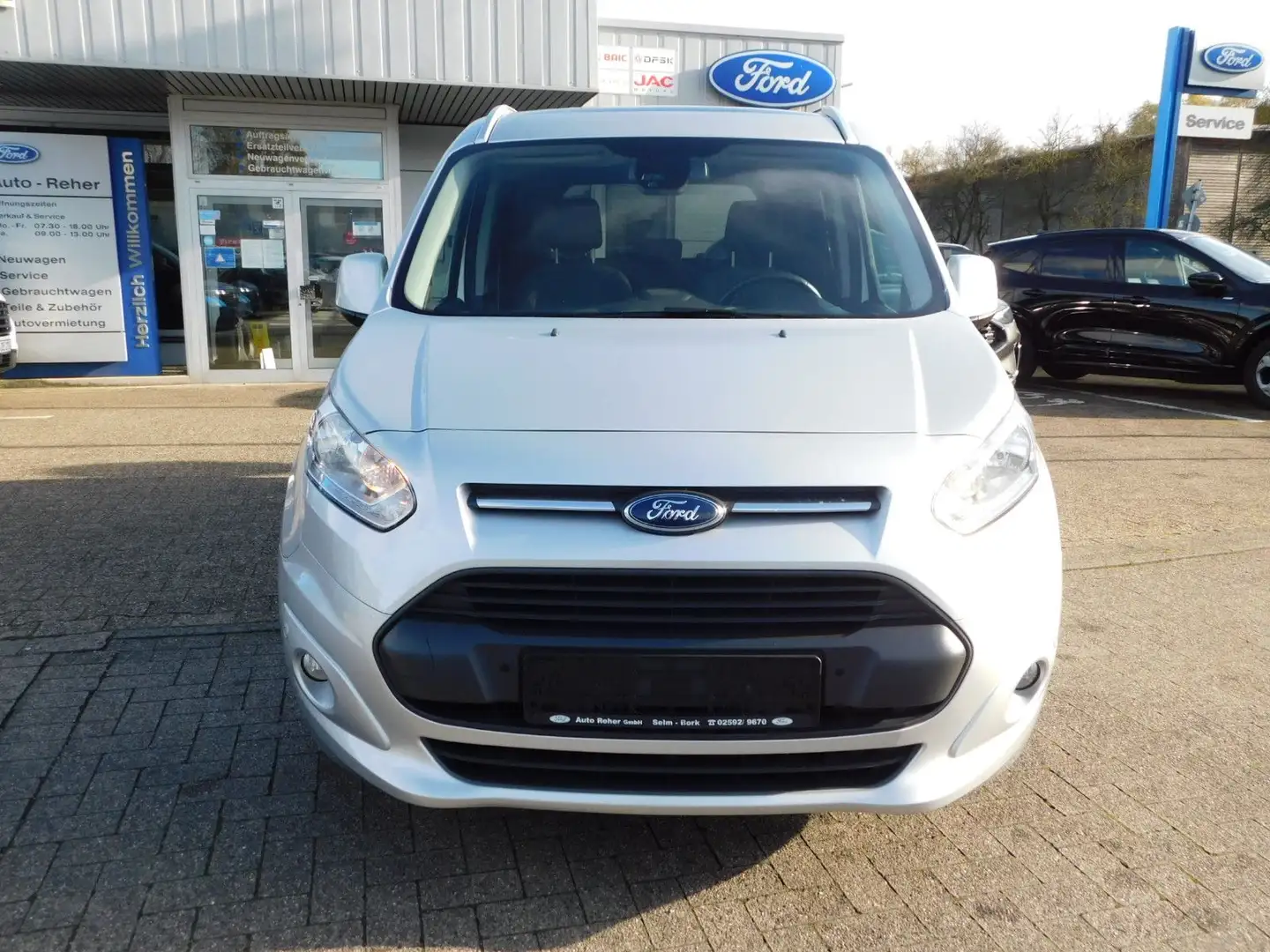Ford Tourneo Connect Titanium PDC/Panodach/AHK Argento - 2