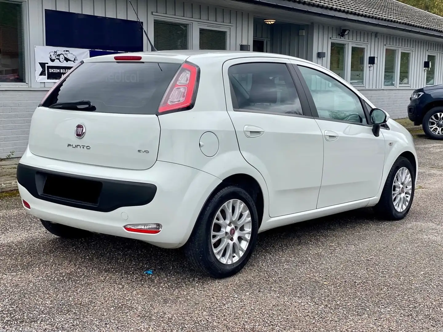 Fiat Maxi Punto Evo 5p 1.3 mjt Fun 75cv Bianco - 1