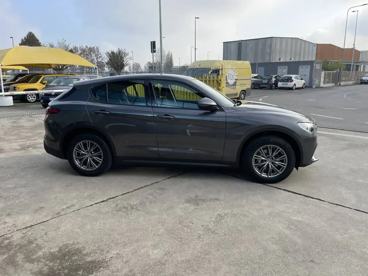 Alfa Romeo Stelvio 2021
