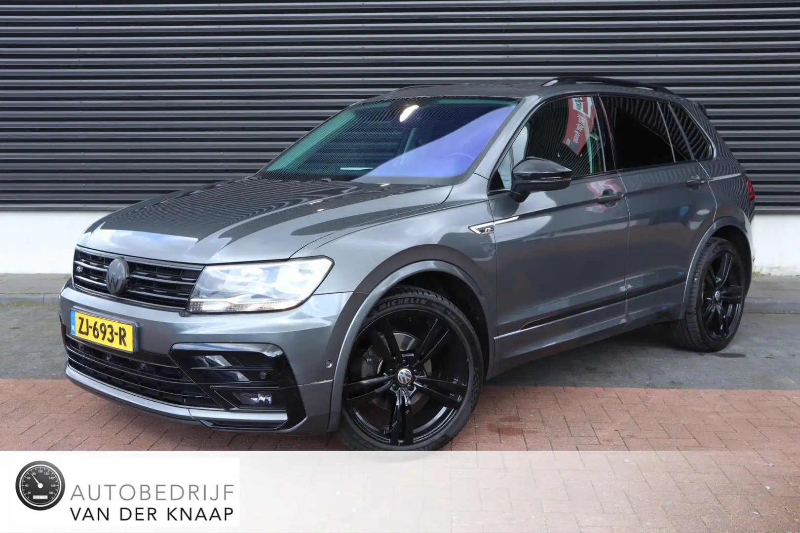 Volkswagen Tiguan 1.4 TSI ACT Comfortline Business | R-line | Virtua Grigio - 1
