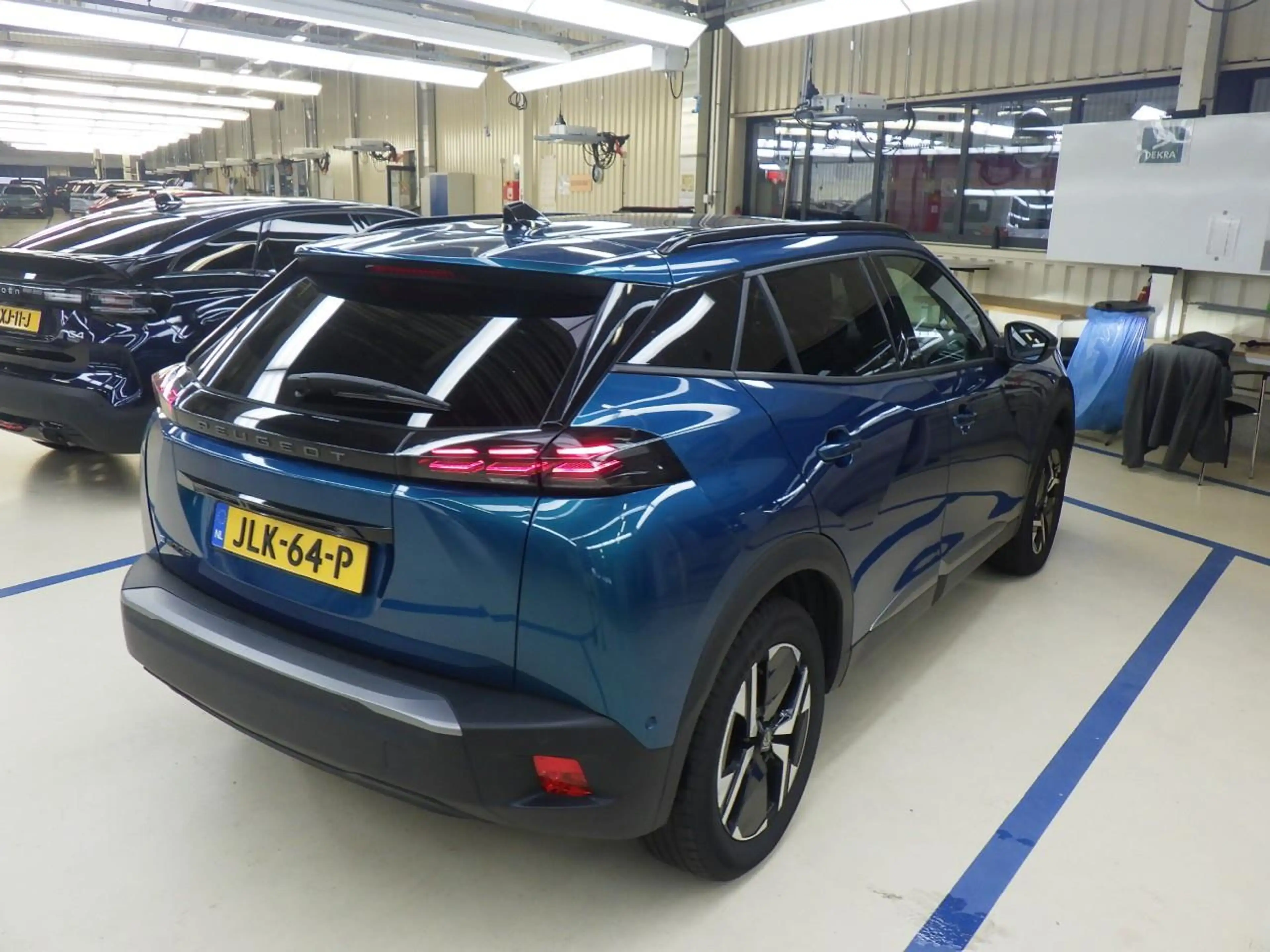 Peugeot e-2008 EV Allure Avantage 54 kWh | Fase 3 laden | SOH 97% — photo 4