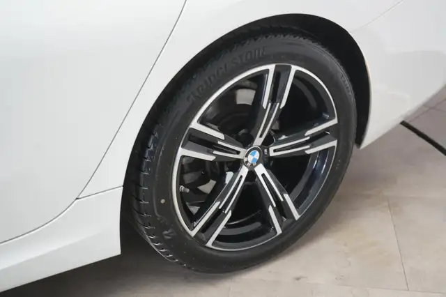 BMW M view 13