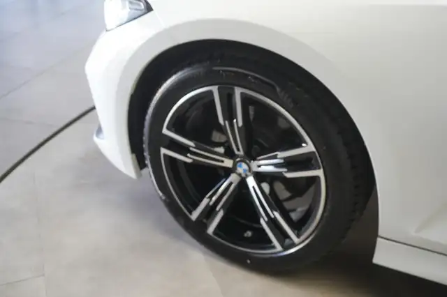 BMW M view 12