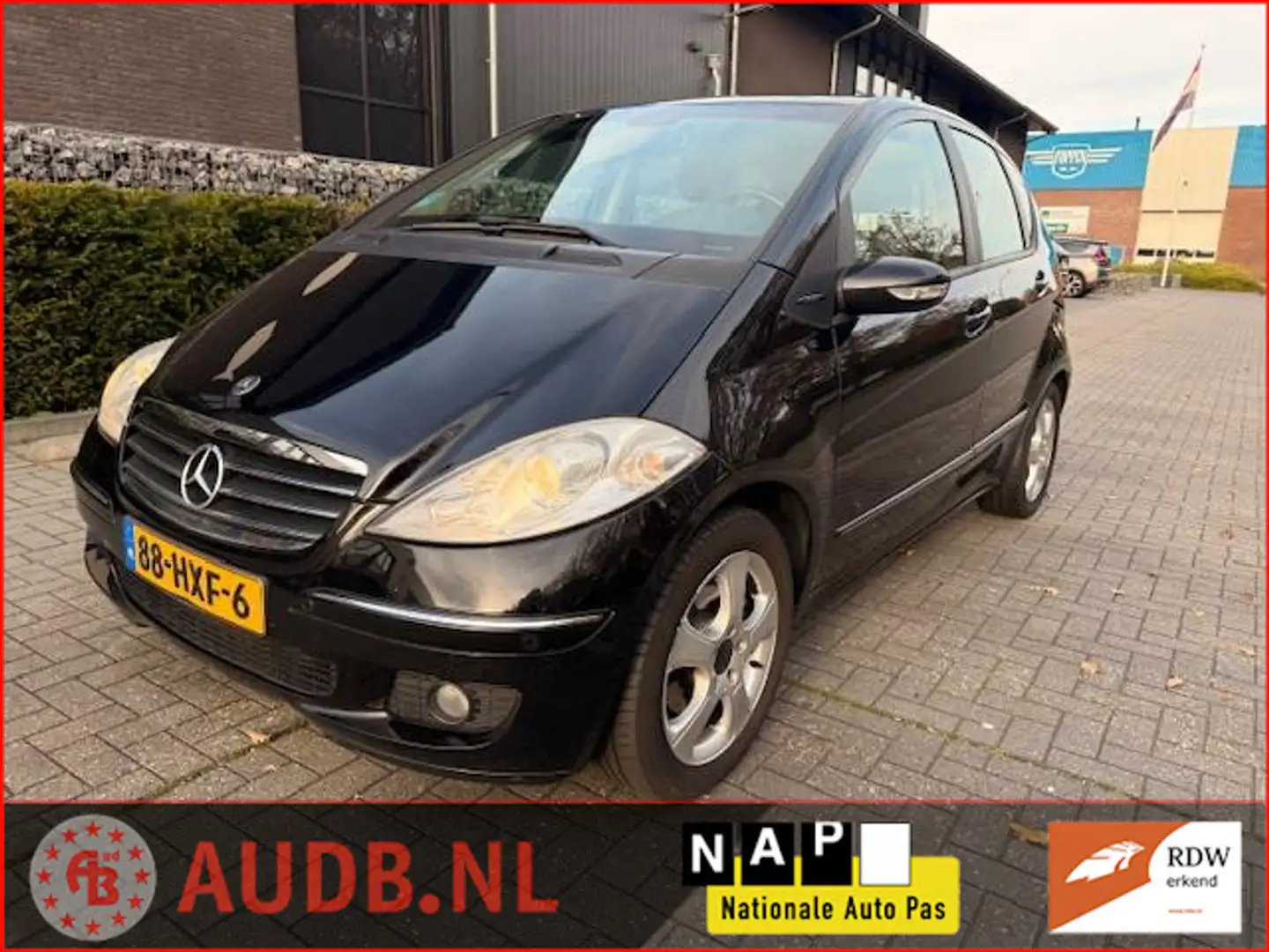 Mercedes-Benz A 170 Avantgarde | HALF LEER|AIRCO| CRUISE CONTROL| LICH Schwarz - 1
