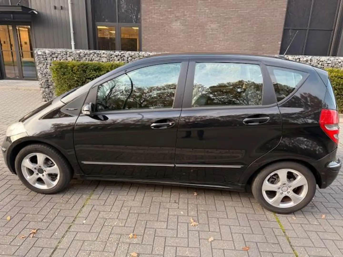 Mercedes-Benz A 170 Avantgarde | HALF LEER|AIRCO| CRUISE CONTROL| LICH Schwarz - 2