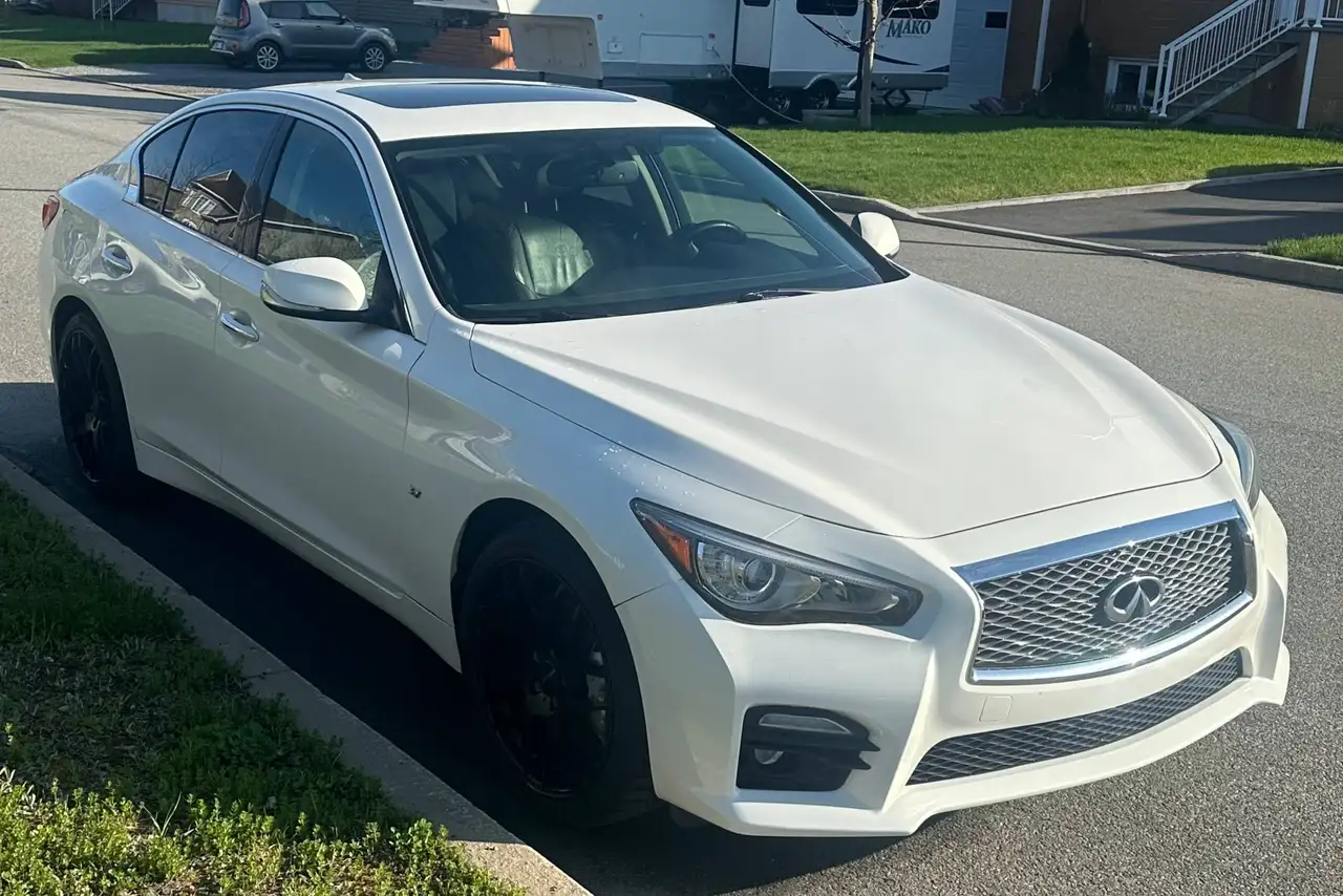 2014 Infiniti Q50