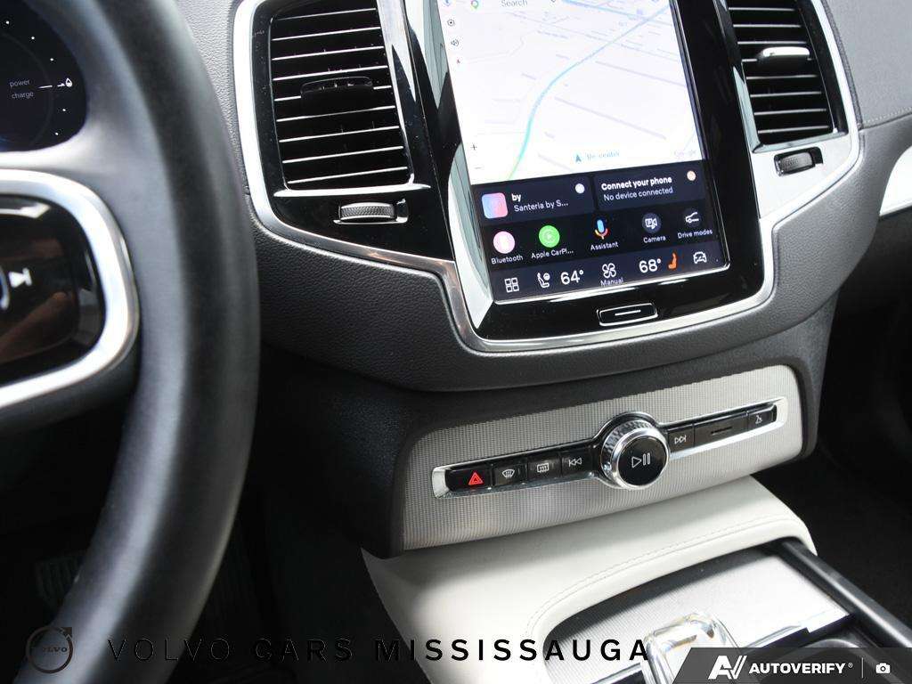 2023 Volvo XC90 T8 Plug-In Hybrid Ultimate thumb 22