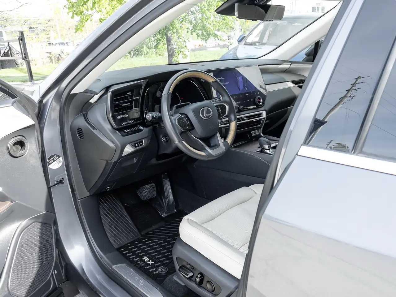 Lexus RX fotografie Lexus RX