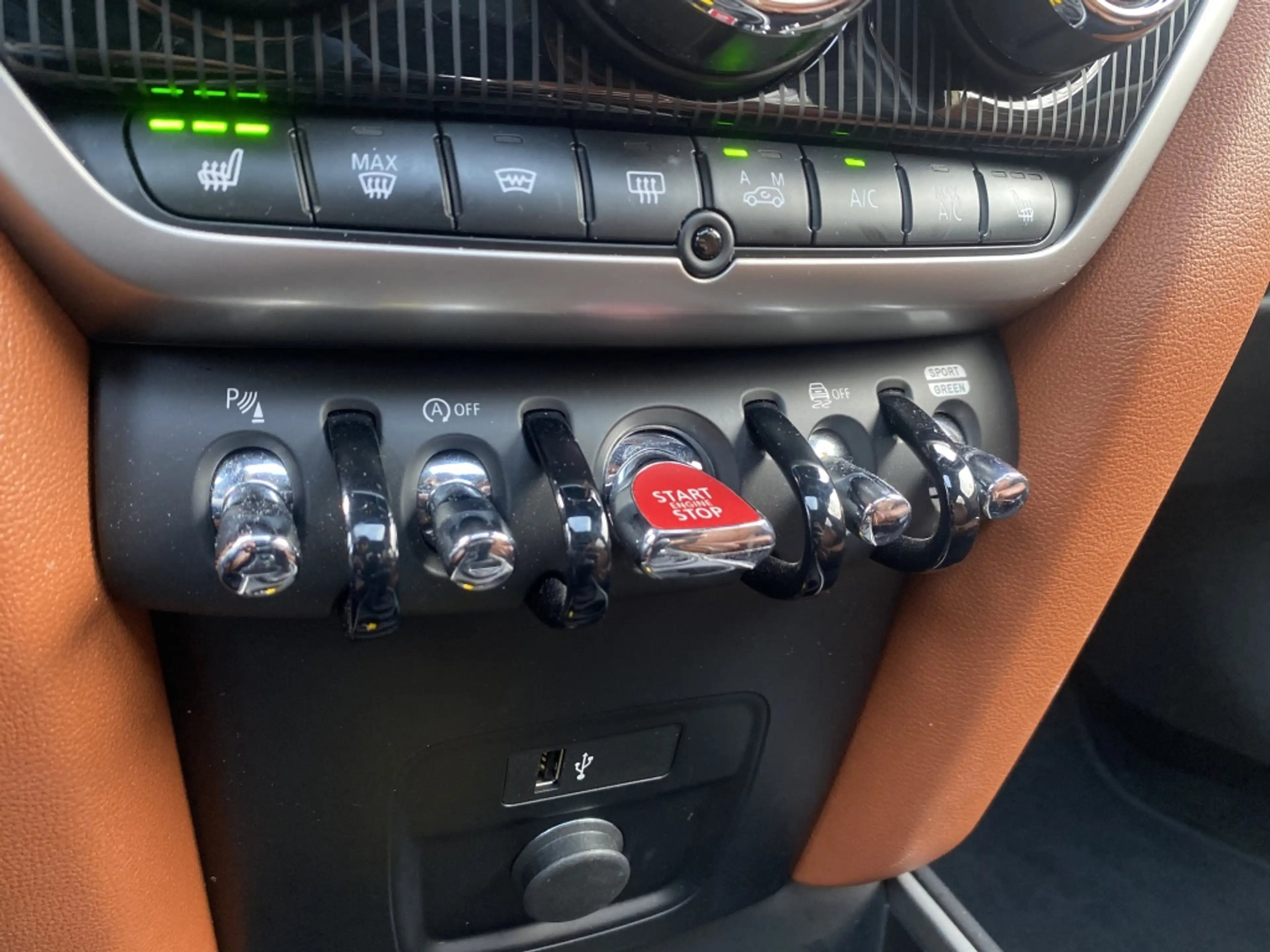 MINI Cooper S Countryman Mini 2.0 Hammersmith Edition John Cooper Works — photo 37