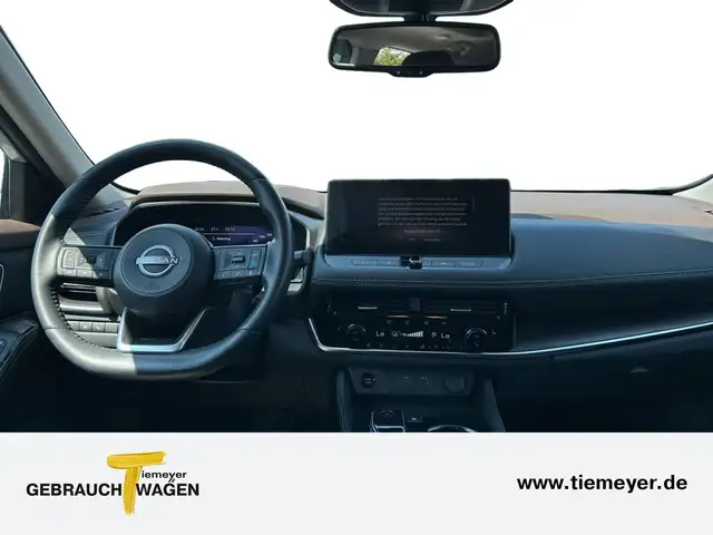 Nissan X-Trail view 12