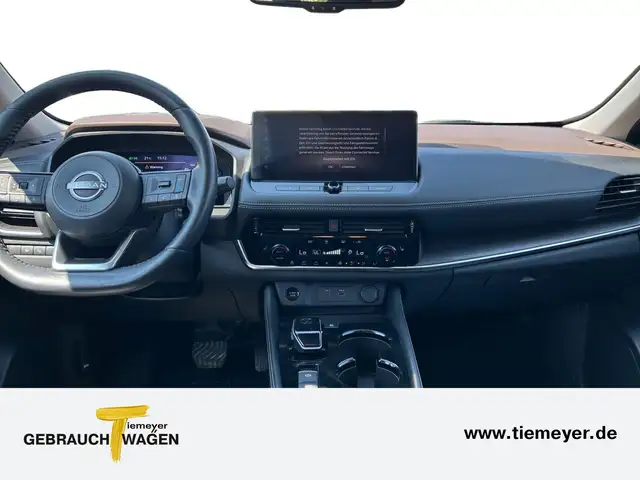 Nissan X-Trail view 13