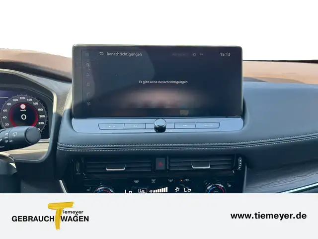 Nissan X-Trail view 14