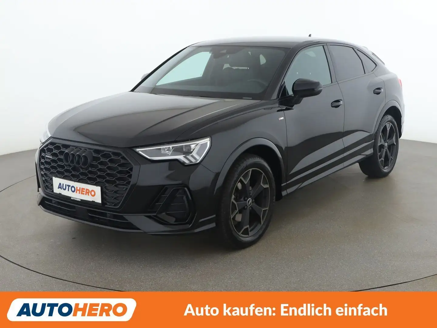 Audi Q3 35 TDI quattro S line Schwarz - 1