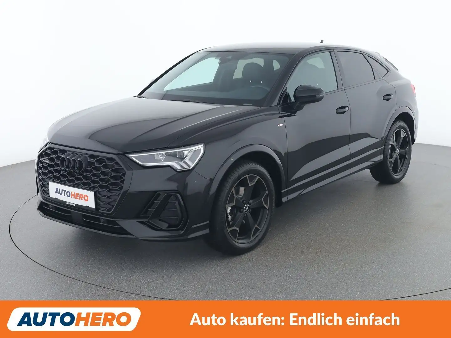 Audi Q3 35 TDI quattro S line Schwarz - 1
