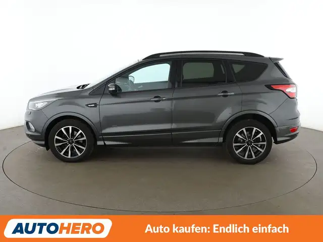 Ford Kuga view 3