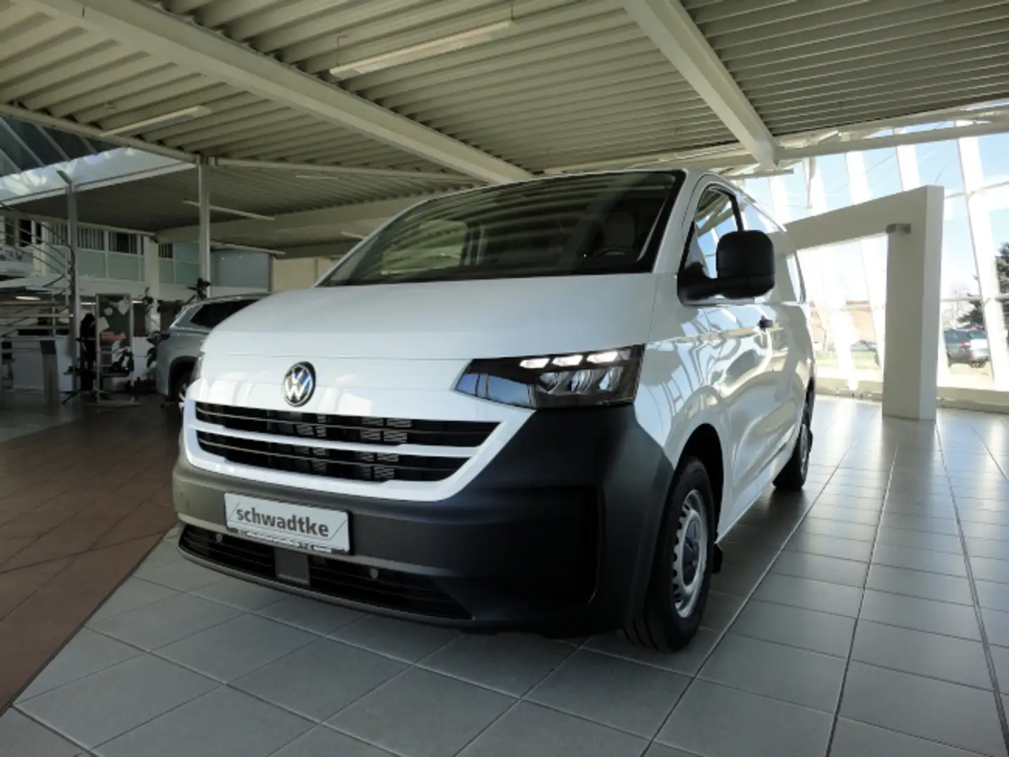 Volkswagen Transporter Kasten kurzer Radstand 2.0l TDI 6-Gang Weiß - 1