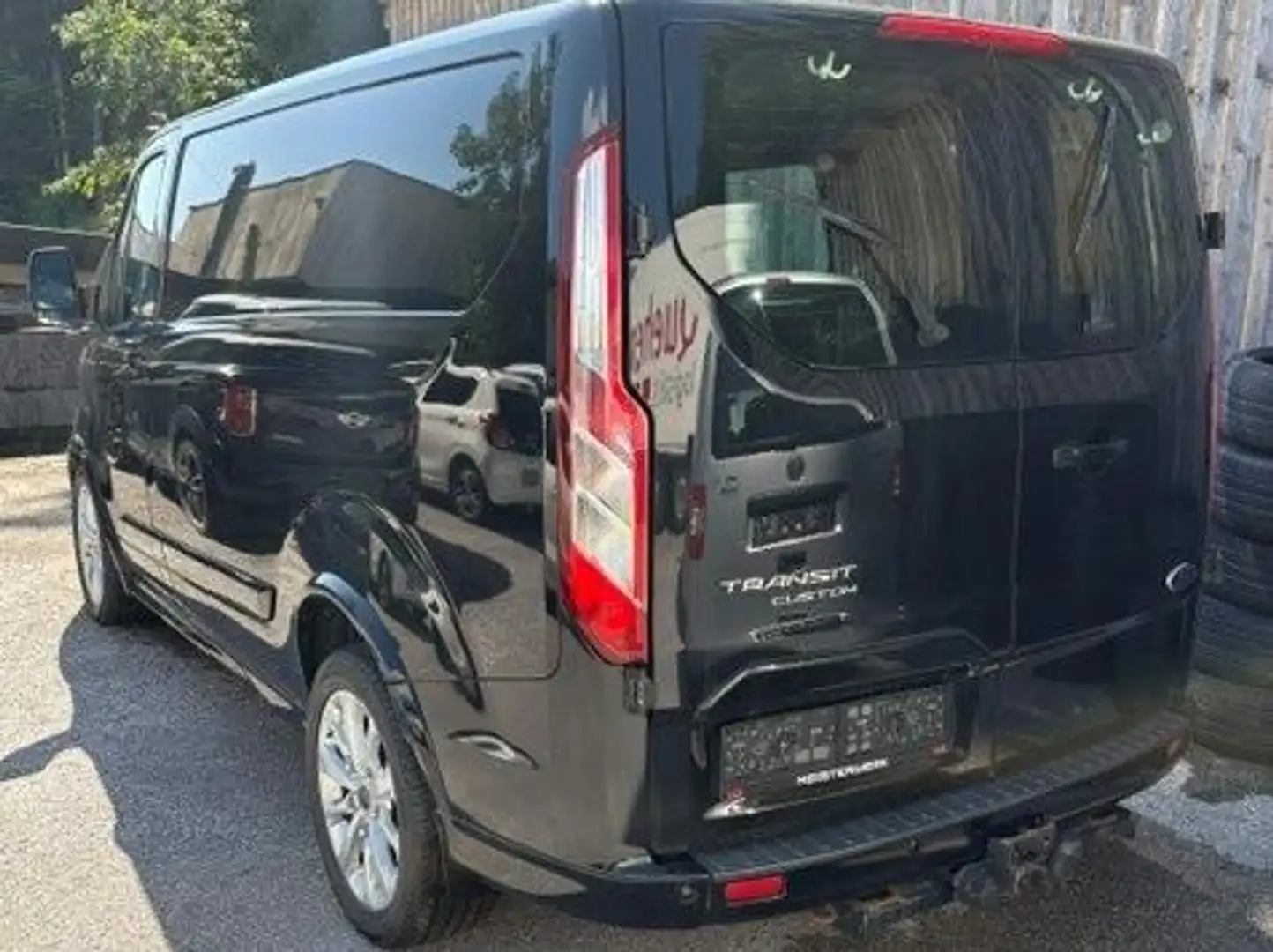 Ford Transit Custom Transit Custom Variobus 2,0 TDCI L1H1 290 Sport Sport Schwarz - 2