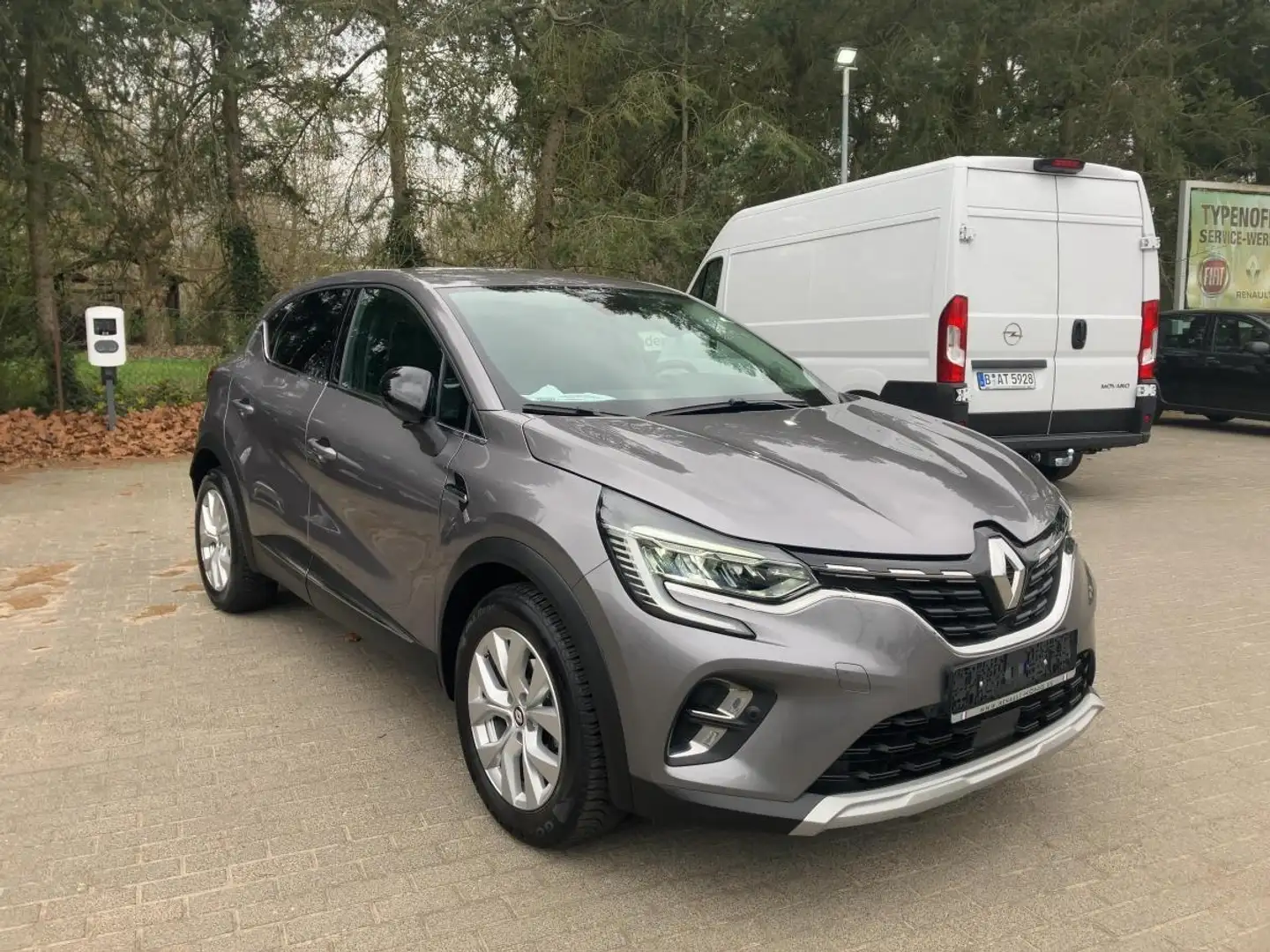 Renault Captur TCe 90 Intens ENERGY KLIMA+PDC Grau - 2