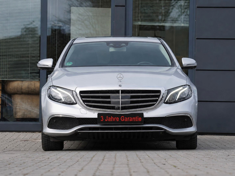 Mercedes-Benz E 400 4Matic Exclusive MIT 3 JAHREN GARANTIE !!! — photo 4
