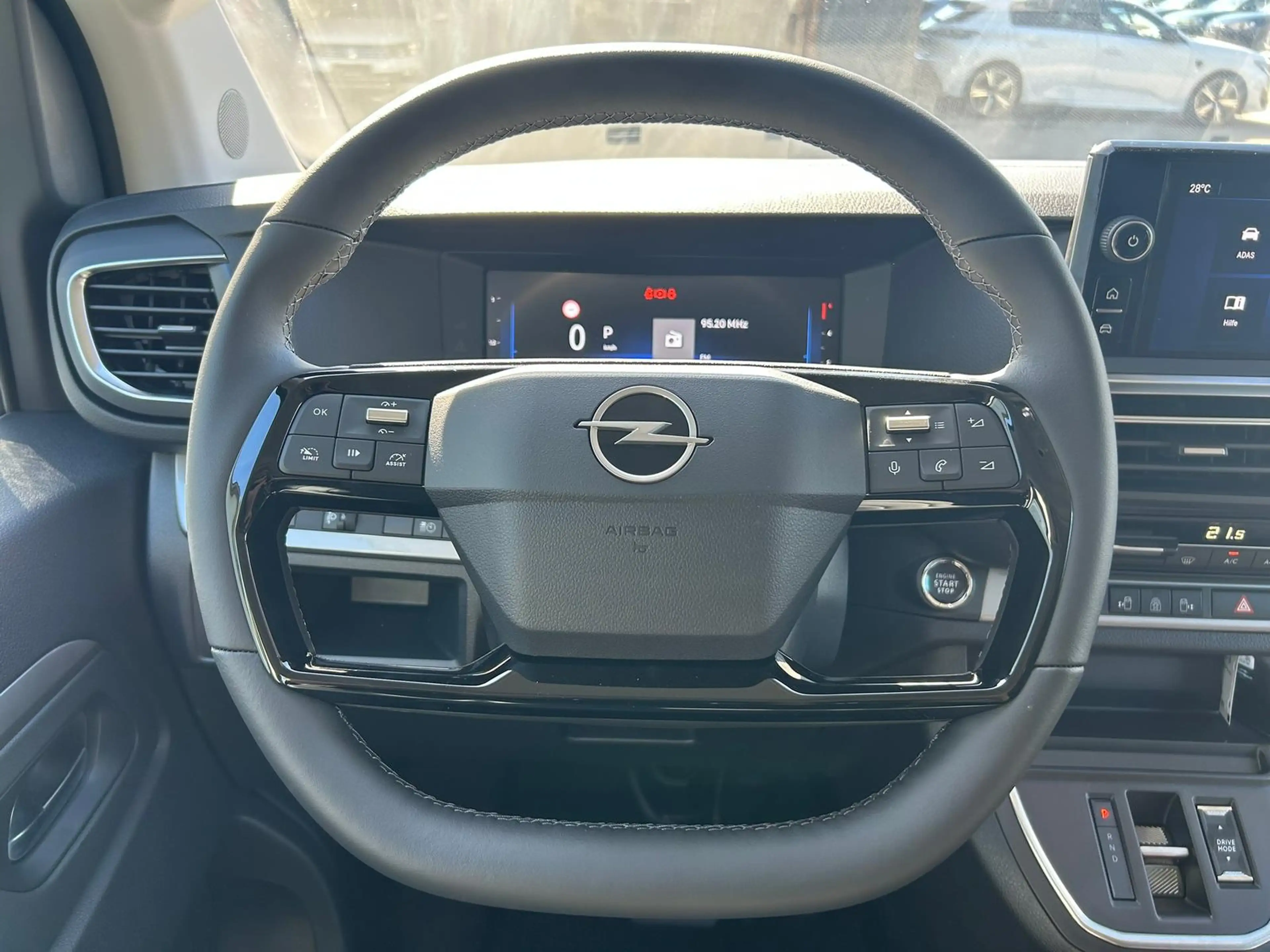 Opel Zafira Life Zafira GS (M) 2.2D 8AT 180 AHK*Standheizung*7Sitze — photo 9