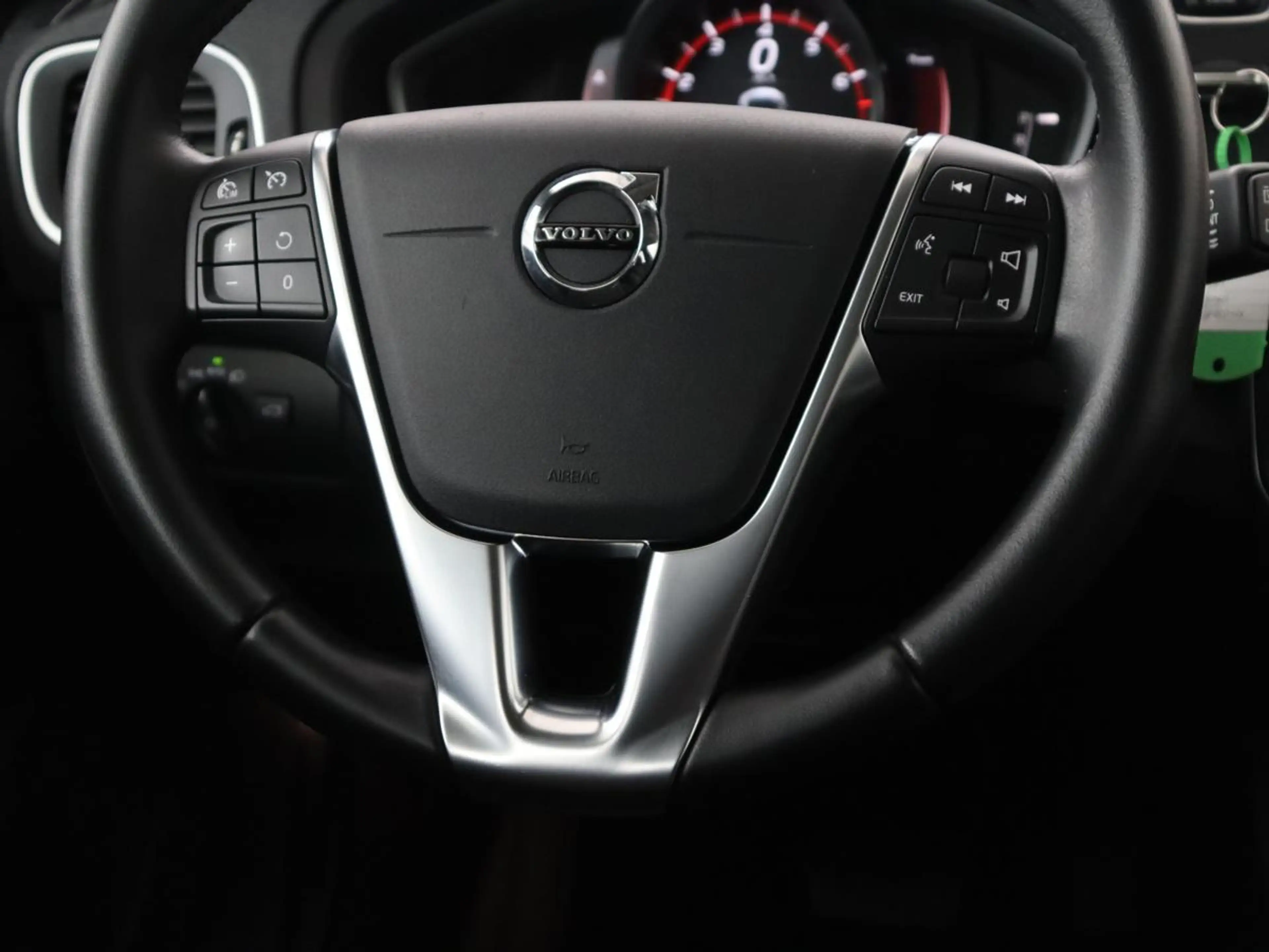 Volvo V40 1.5 T2 Polar+ | Automaat | Navigatie | Stoelverwar — photo 7