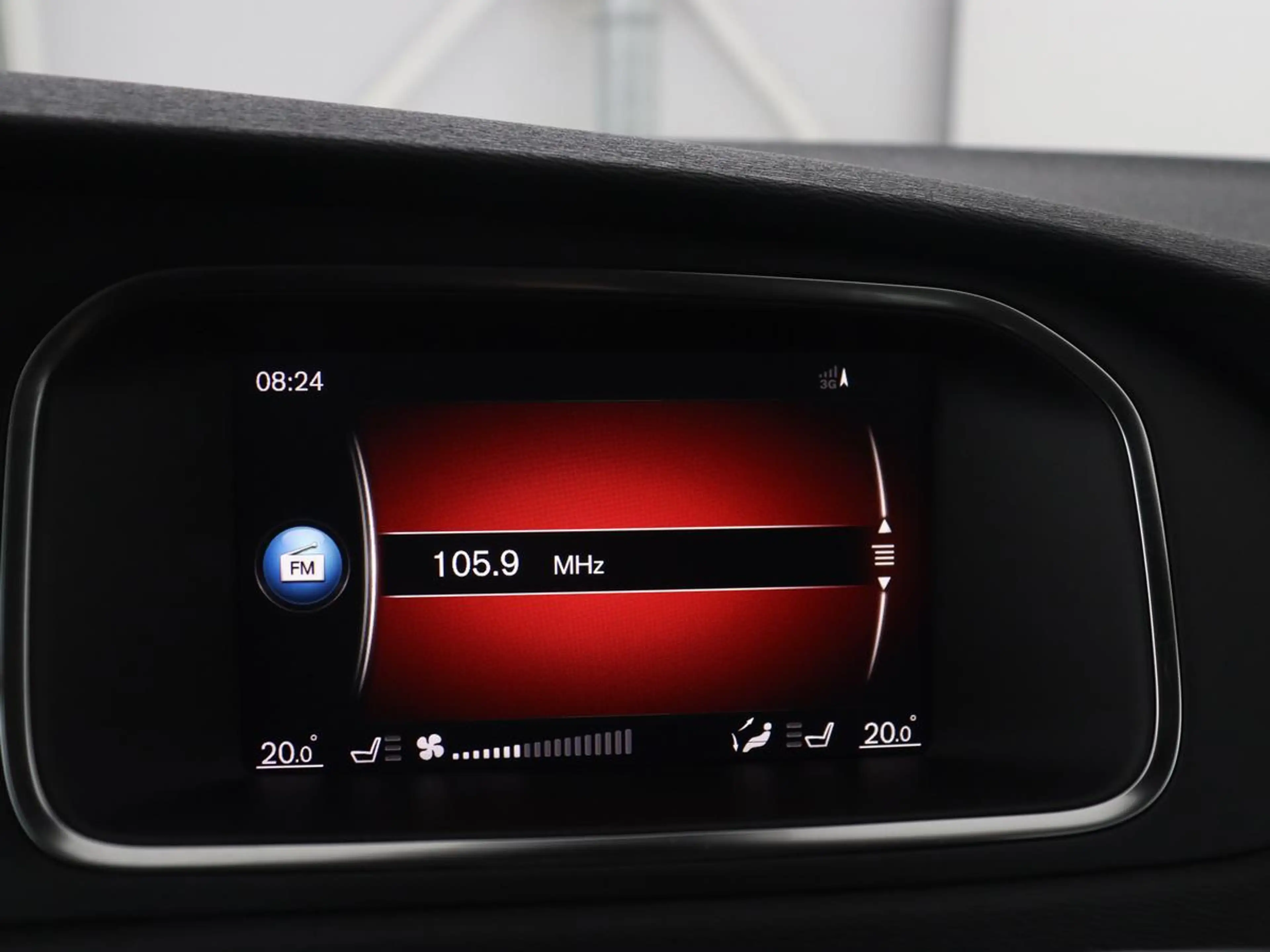 Volvo V40 1.5 T2 Polar+ | Automaat | Navigatie | Stoelverwar — photo 16