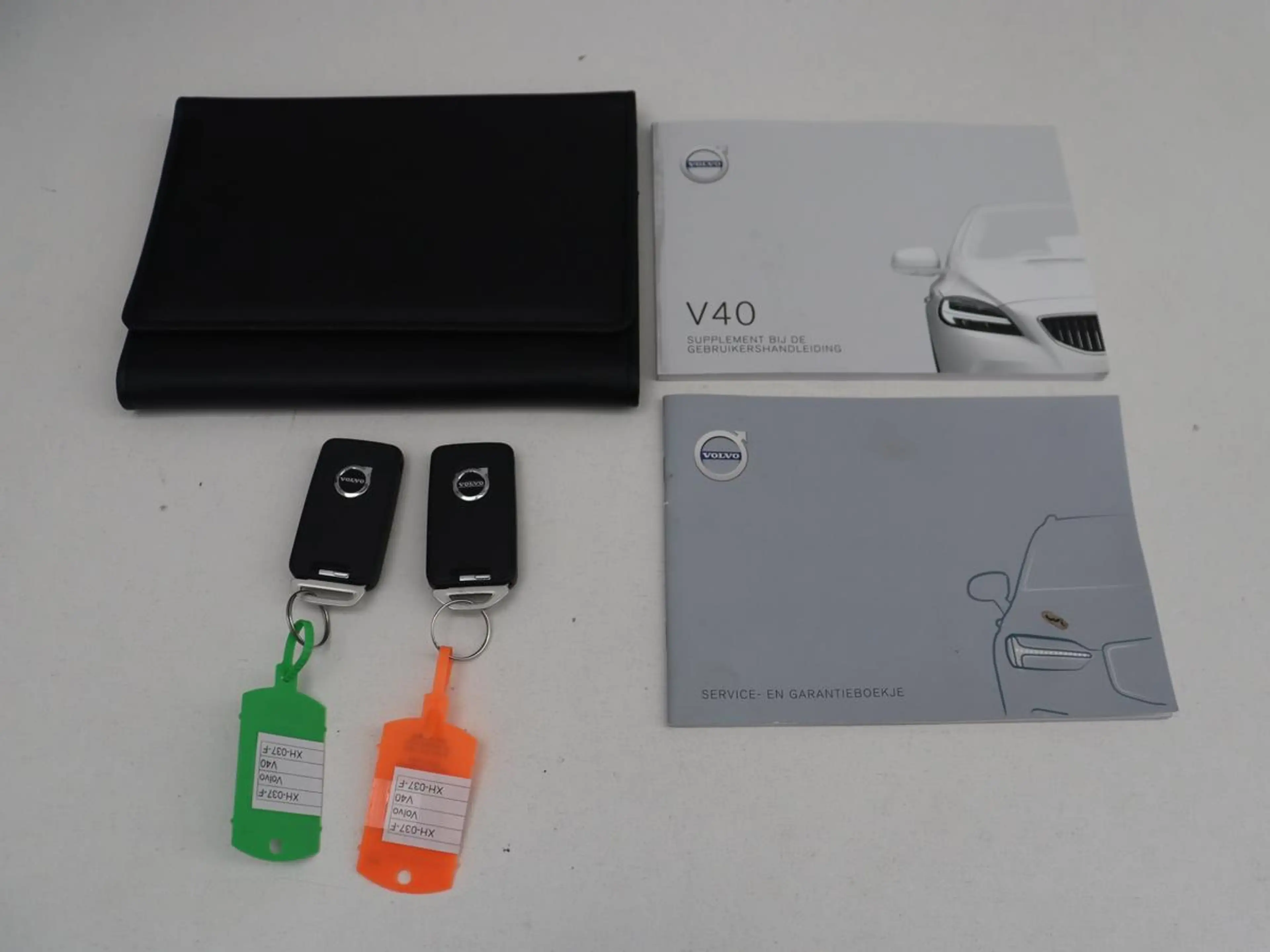 Volvo V40 1.5 T2 Polar+ | Automaat | Navigatie | Stoelverwar — photo 10