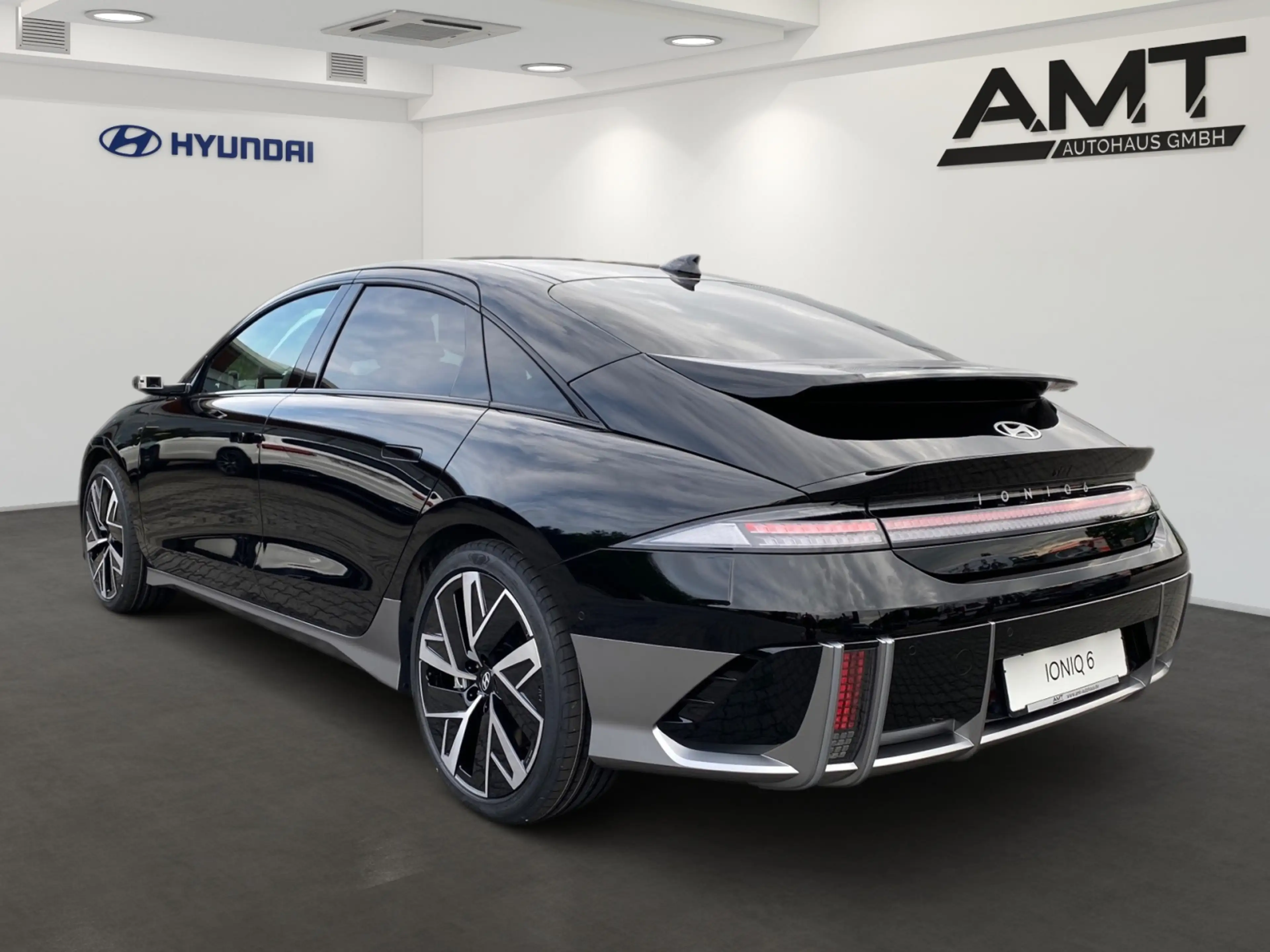 Hyundai IONIQ 6 IONIQ 6 Heck 77,4 kWh UNIQ+Glasdach+dig.Sp.+20" — photo 4