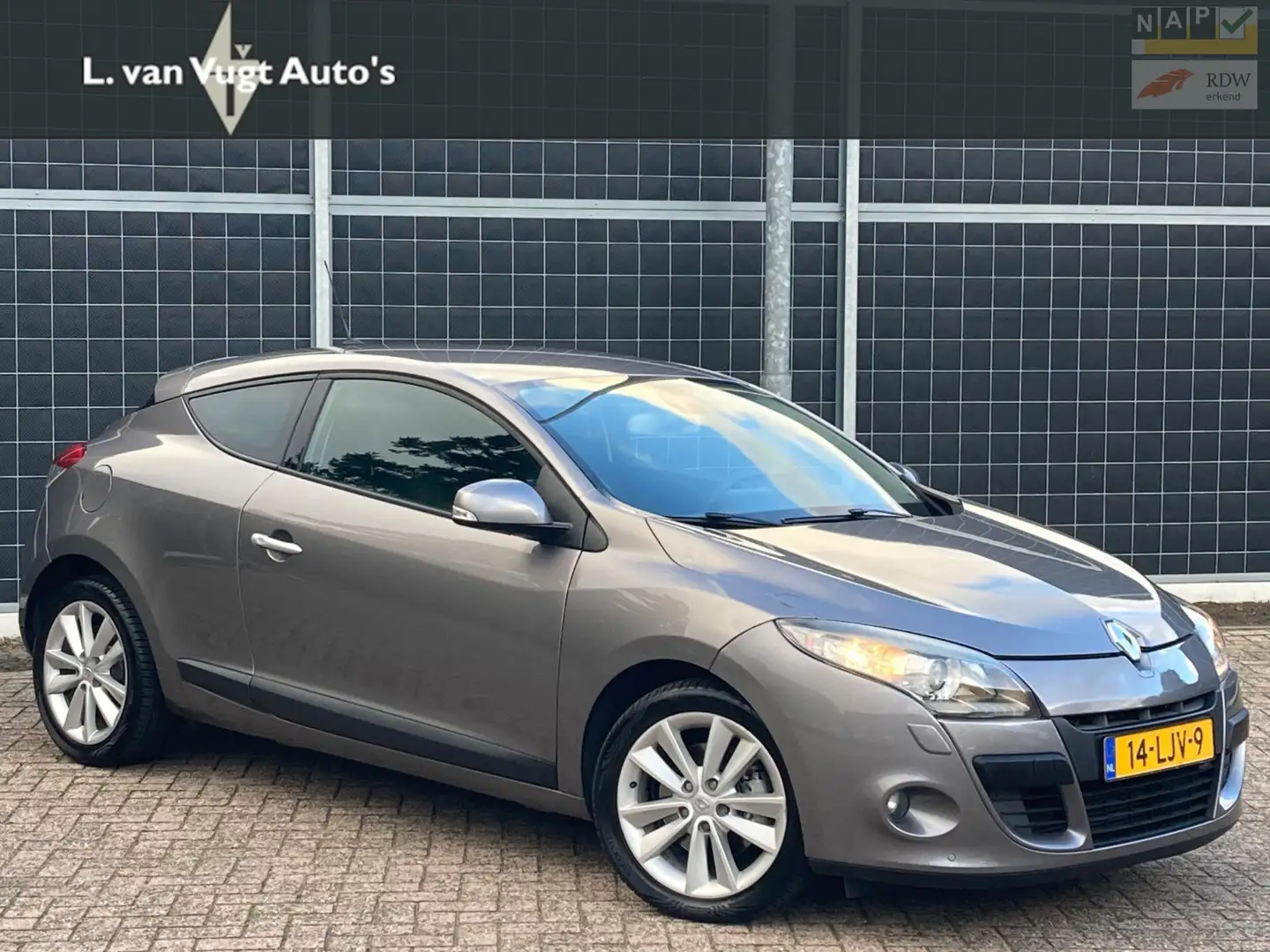 Renault Megane Coupé 2.0 TCe GT Grijs - 1