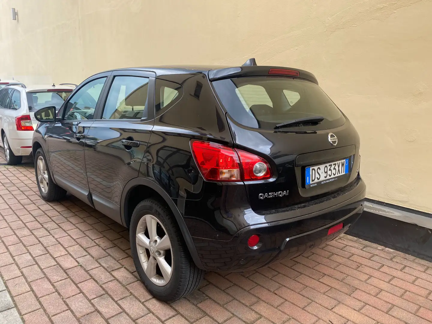 Nissan Qashqai 2.0 dci Tekna dpf Noir - 2