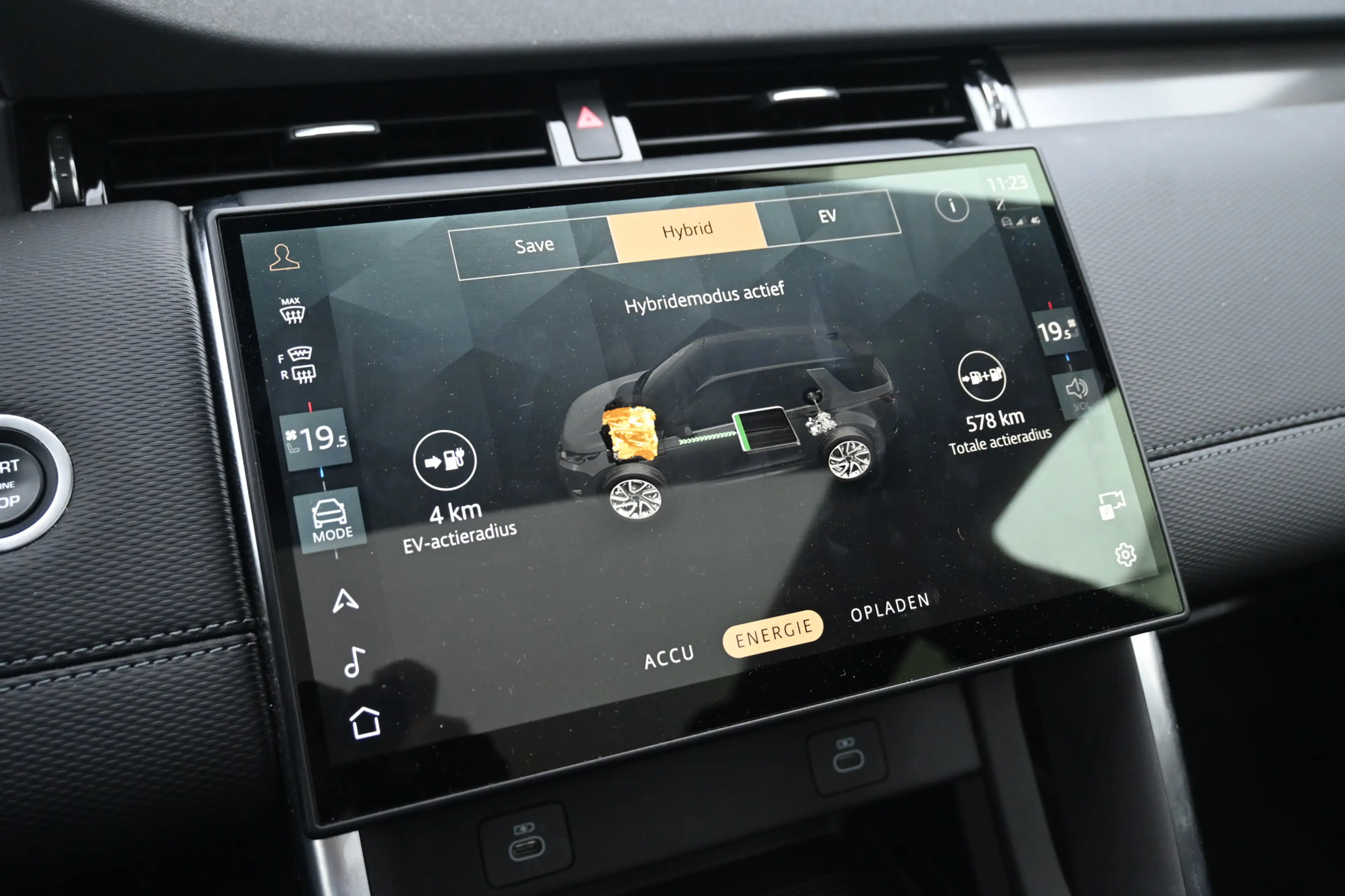Land Rover Discovery Sport 1.5 P270e PHEV Dynamic SE — photo 31