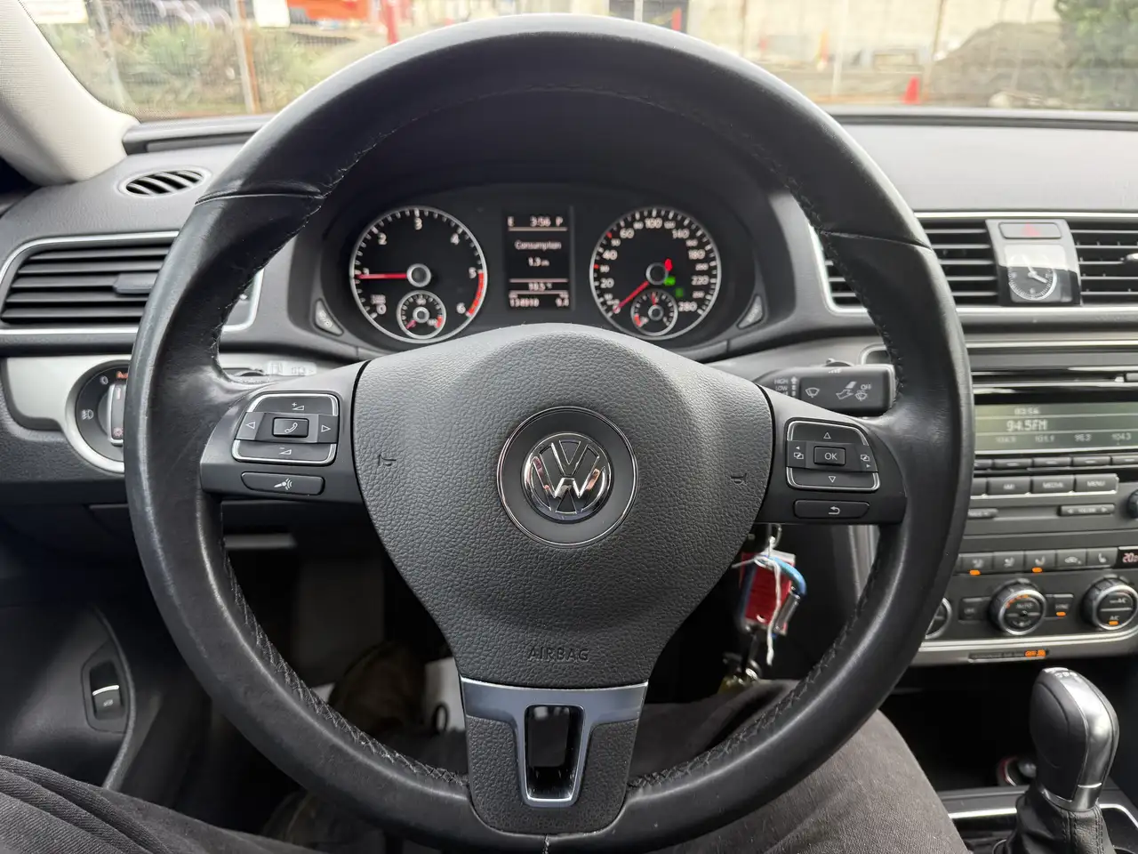 Volkswagen Passat снимка Volkswagen Passat