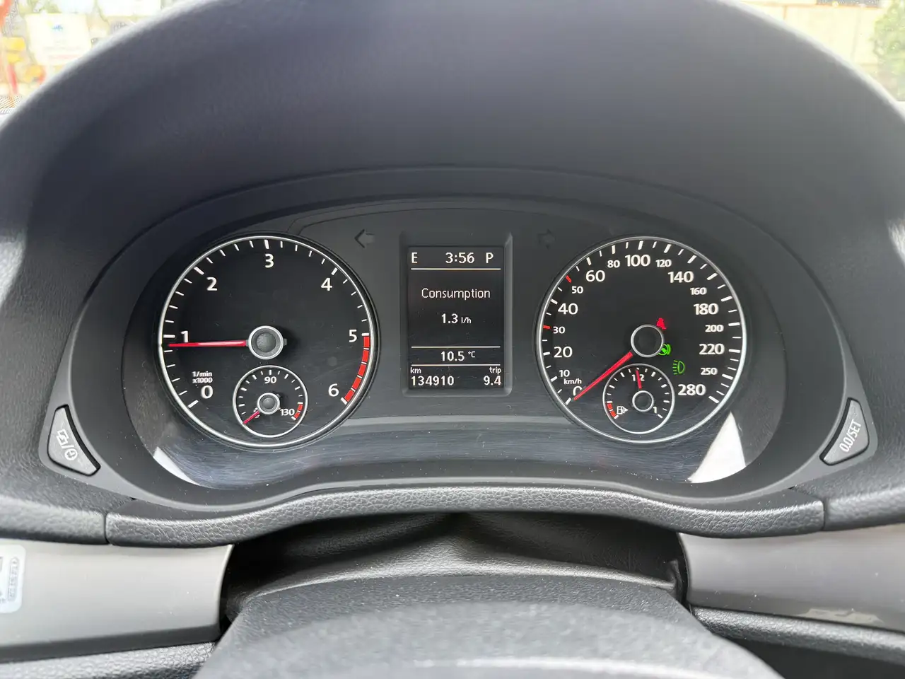 Volkswagen Passat снимка Volkswagen Passat
